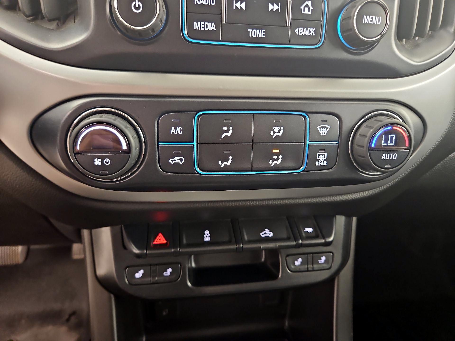 Thumbnail: 2016 Chevrolet Colorado - 17