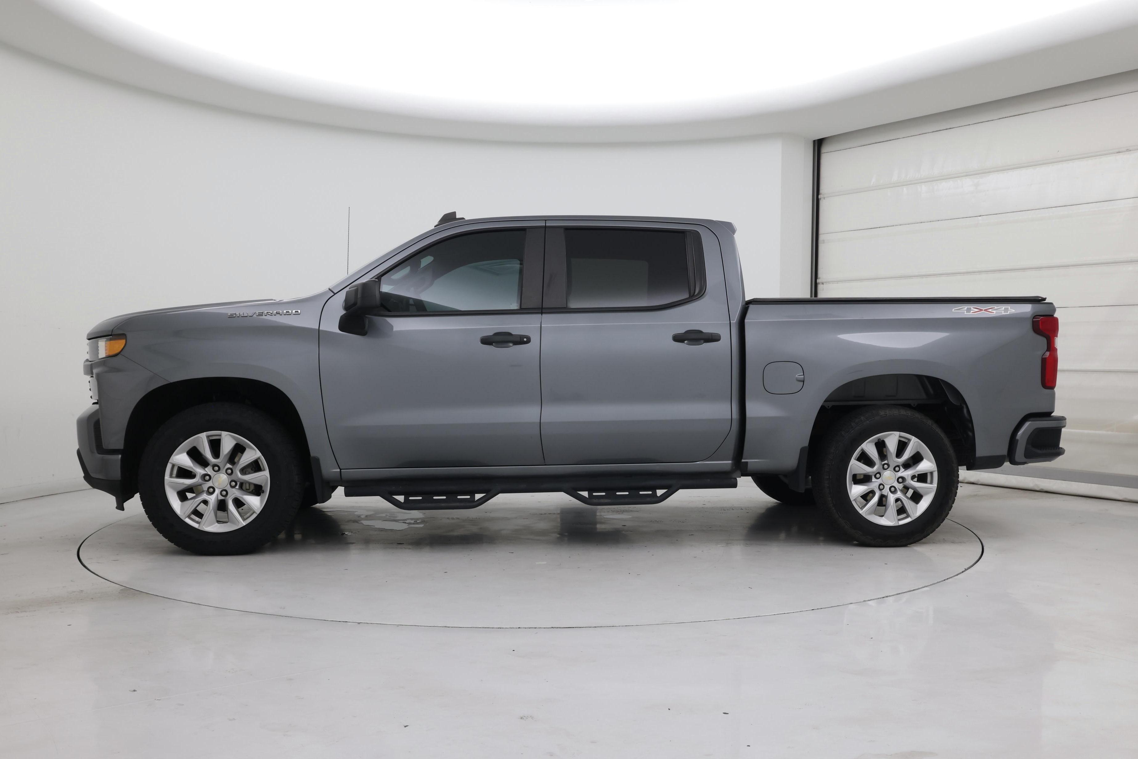 Thumbnail: 2020 Chevrolet Silverado 1500 - 3