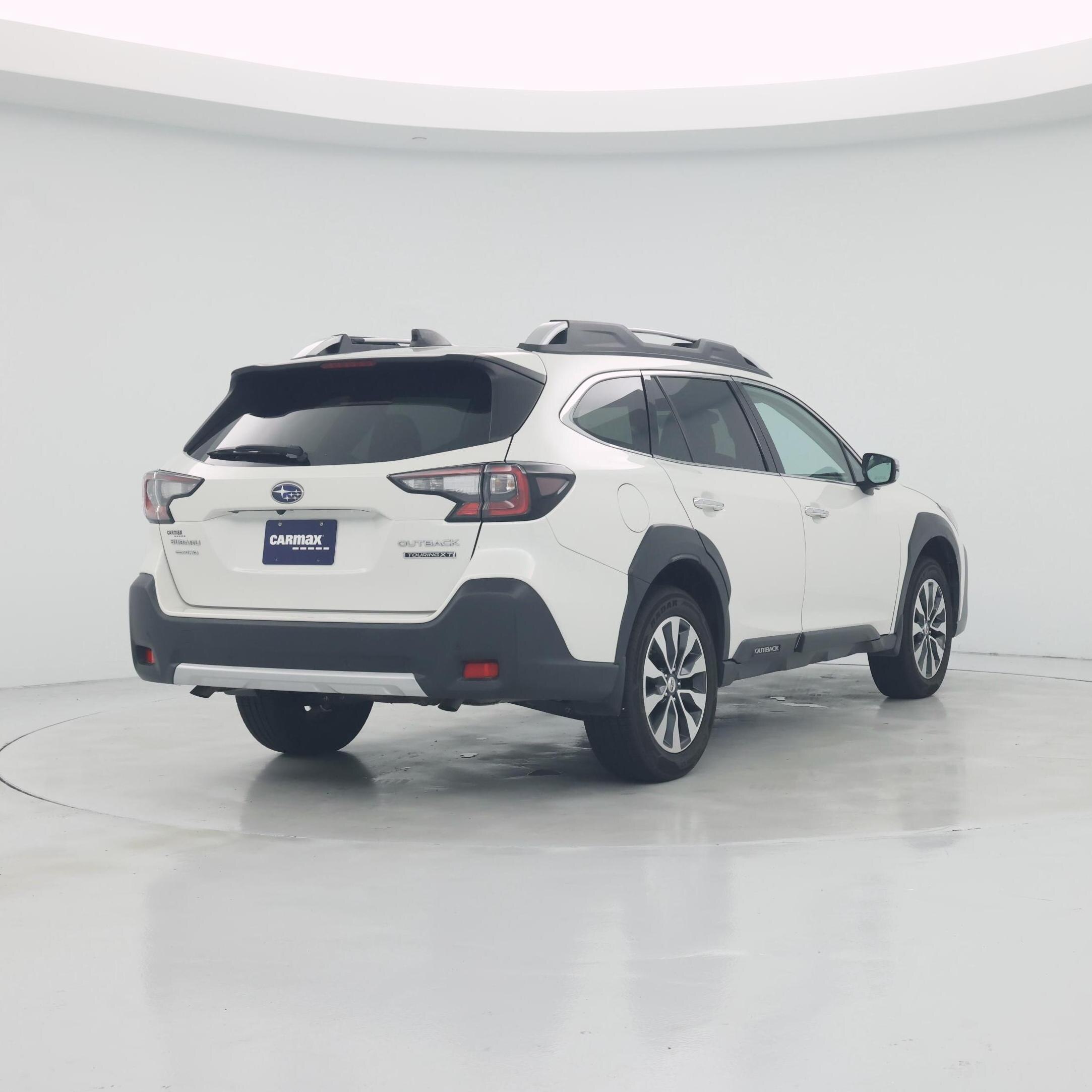 Thumbnail: 2023 Subaru Outback - 8