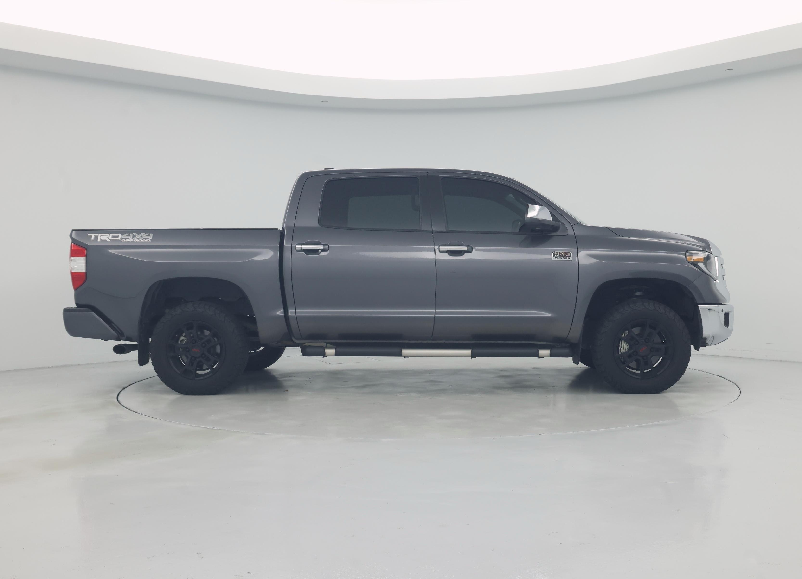 Thumbnail: 2021 Toyota Tundra - 7