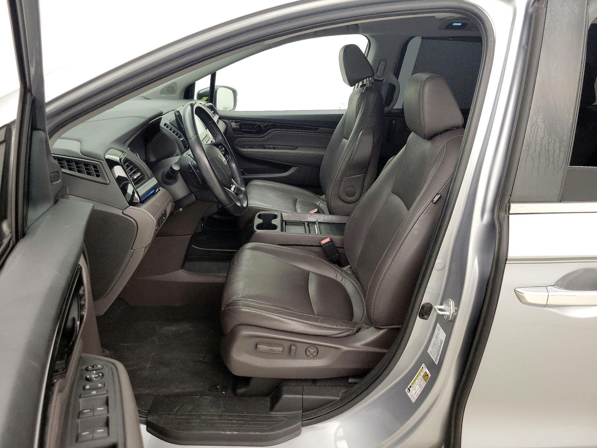 Thumbnail: 2021 Honda Odyssey - 11