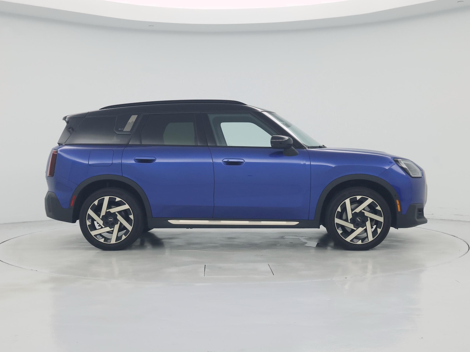 2025 MINI Countryman S - Photo 8