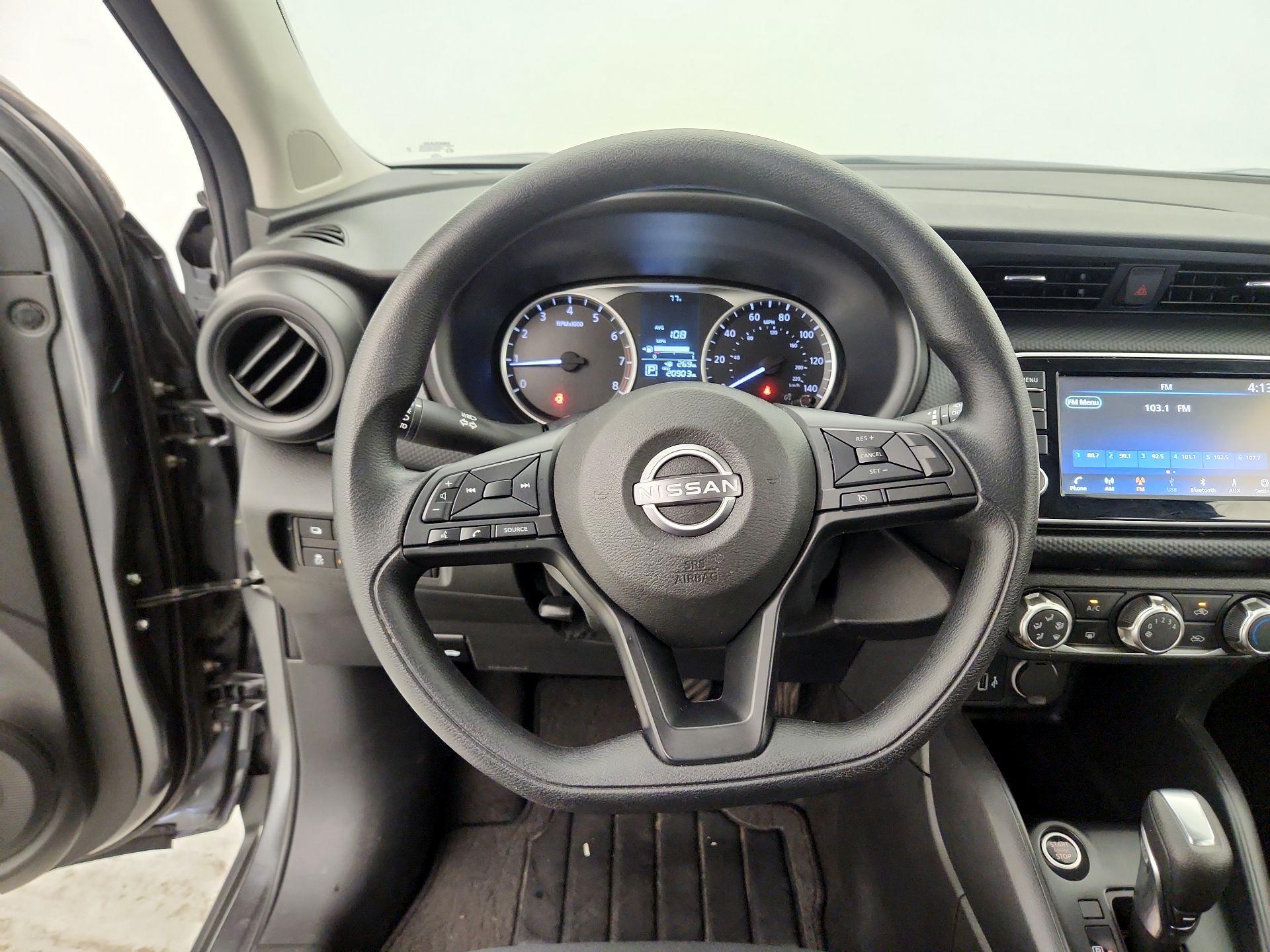 Thumbnail: 2023 Nissan Kicks - 10