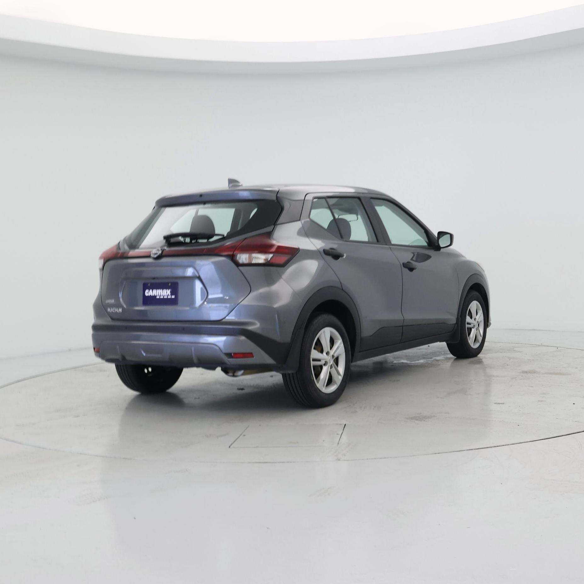 Thumbnail: 2023 Nissan Kicks - 8