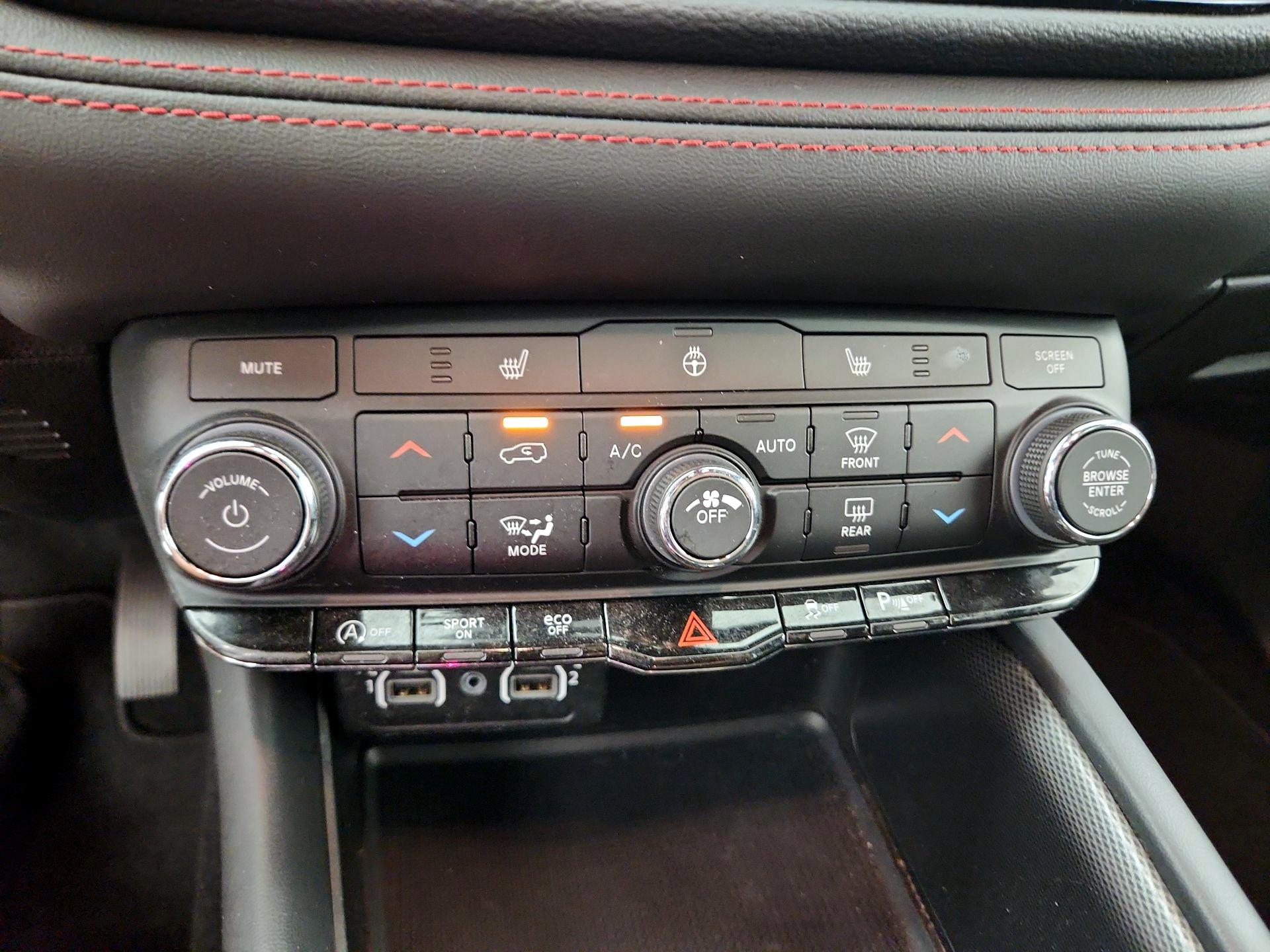 Thumbnail: 2025 Dodge Durango - 15