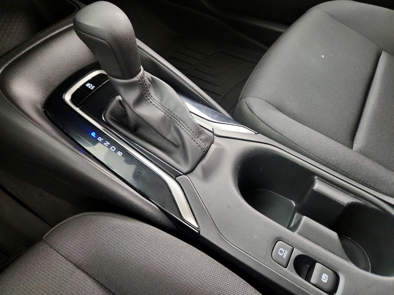 2023 Toyota Corolla LE - Photo 19