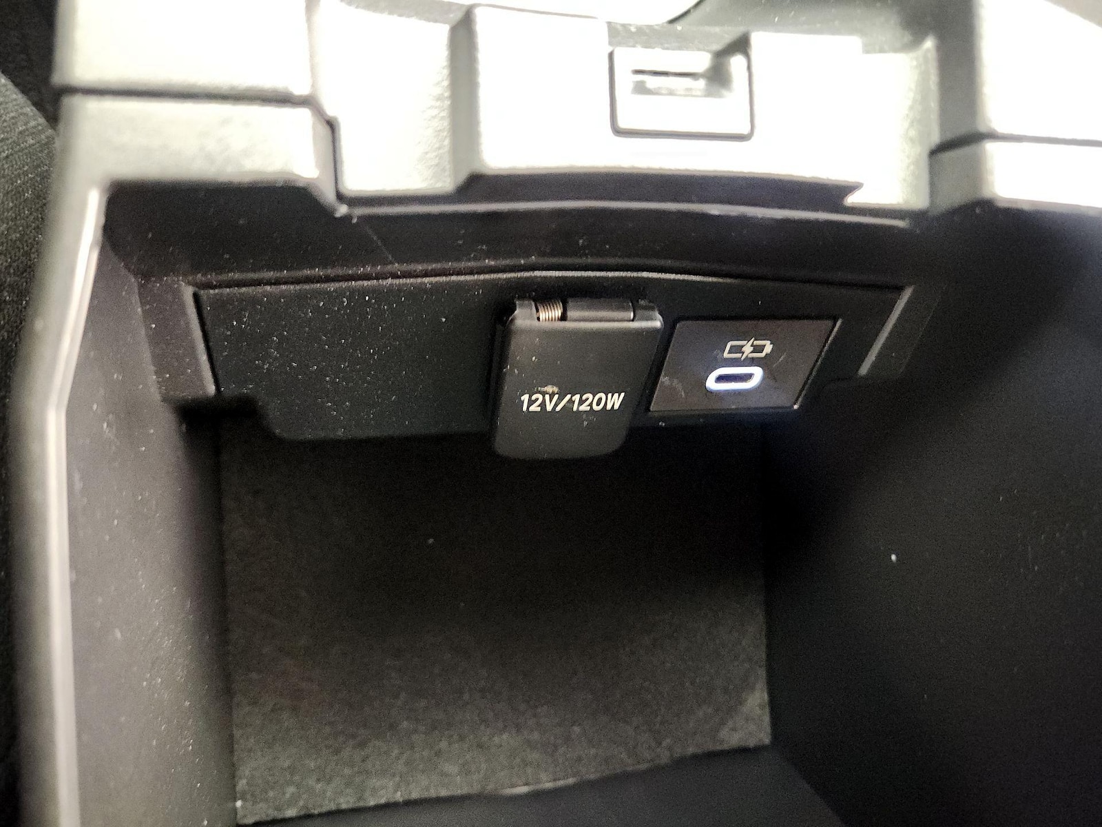 2023 Toyota Corolla LE - Photo 20