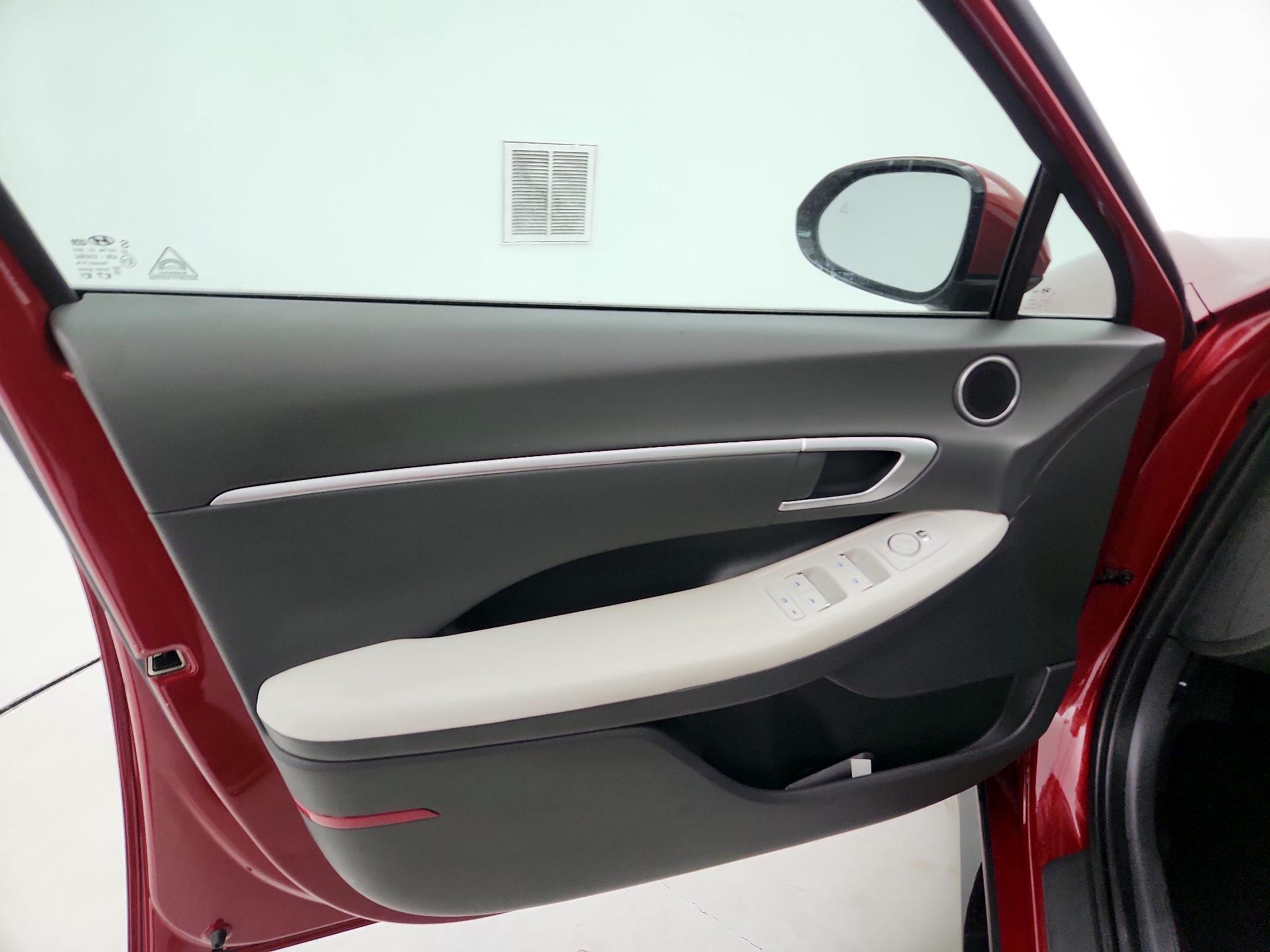 Thumbnail: 2025 Hyundai Sonata - 12
