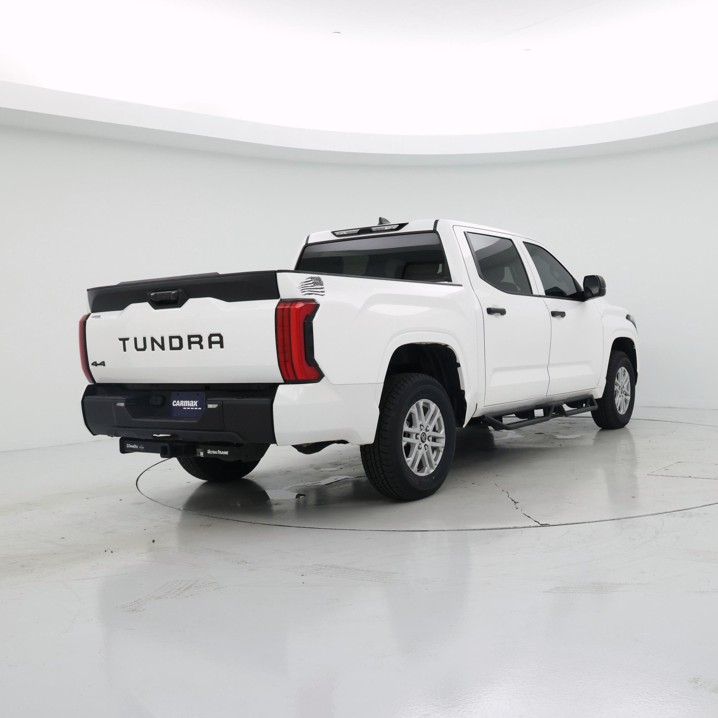 Thumbnail: 2024 Toyota Tundra - 8