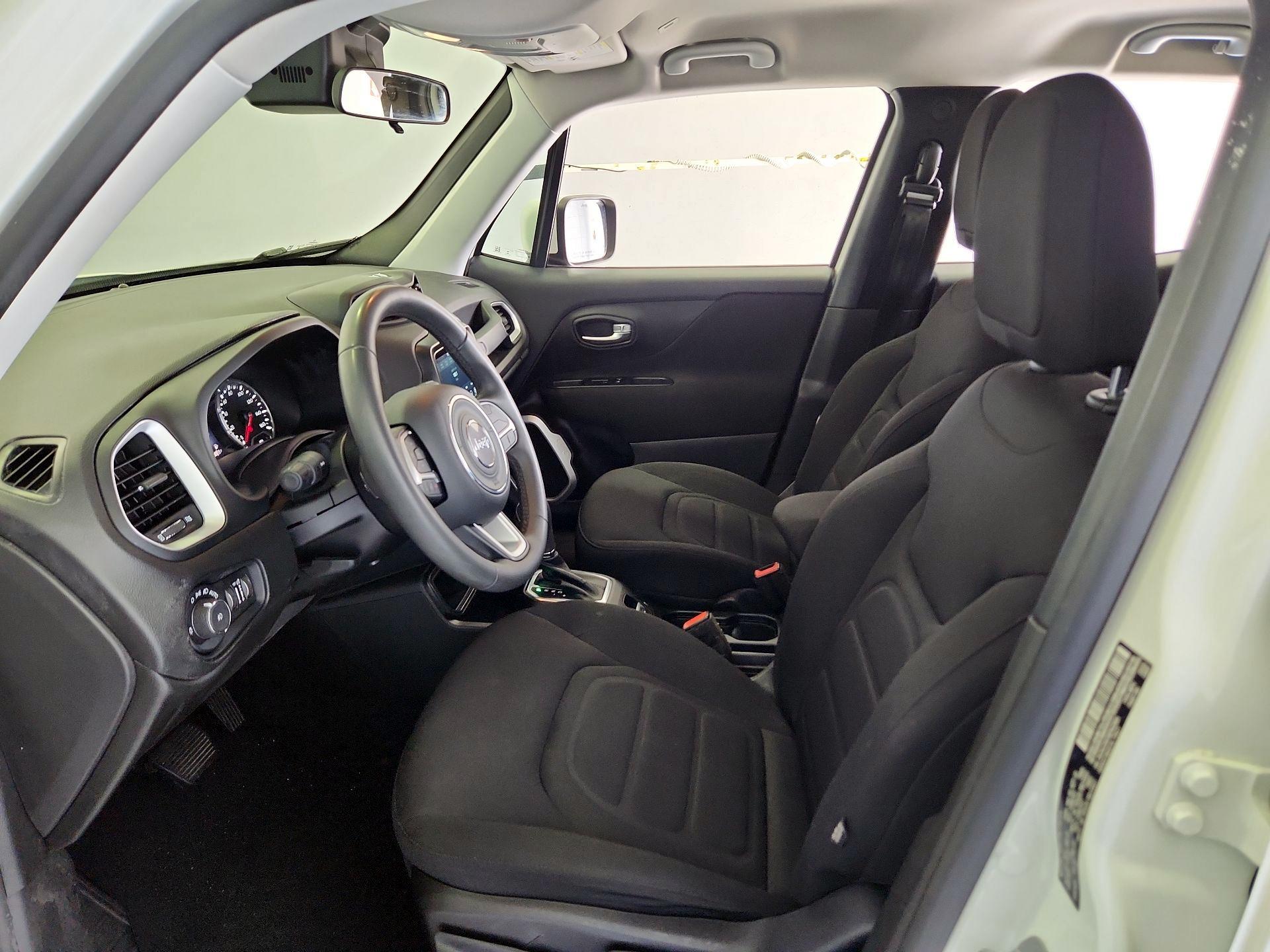 Thumbnail: 2021 Jeep Renegade - 11