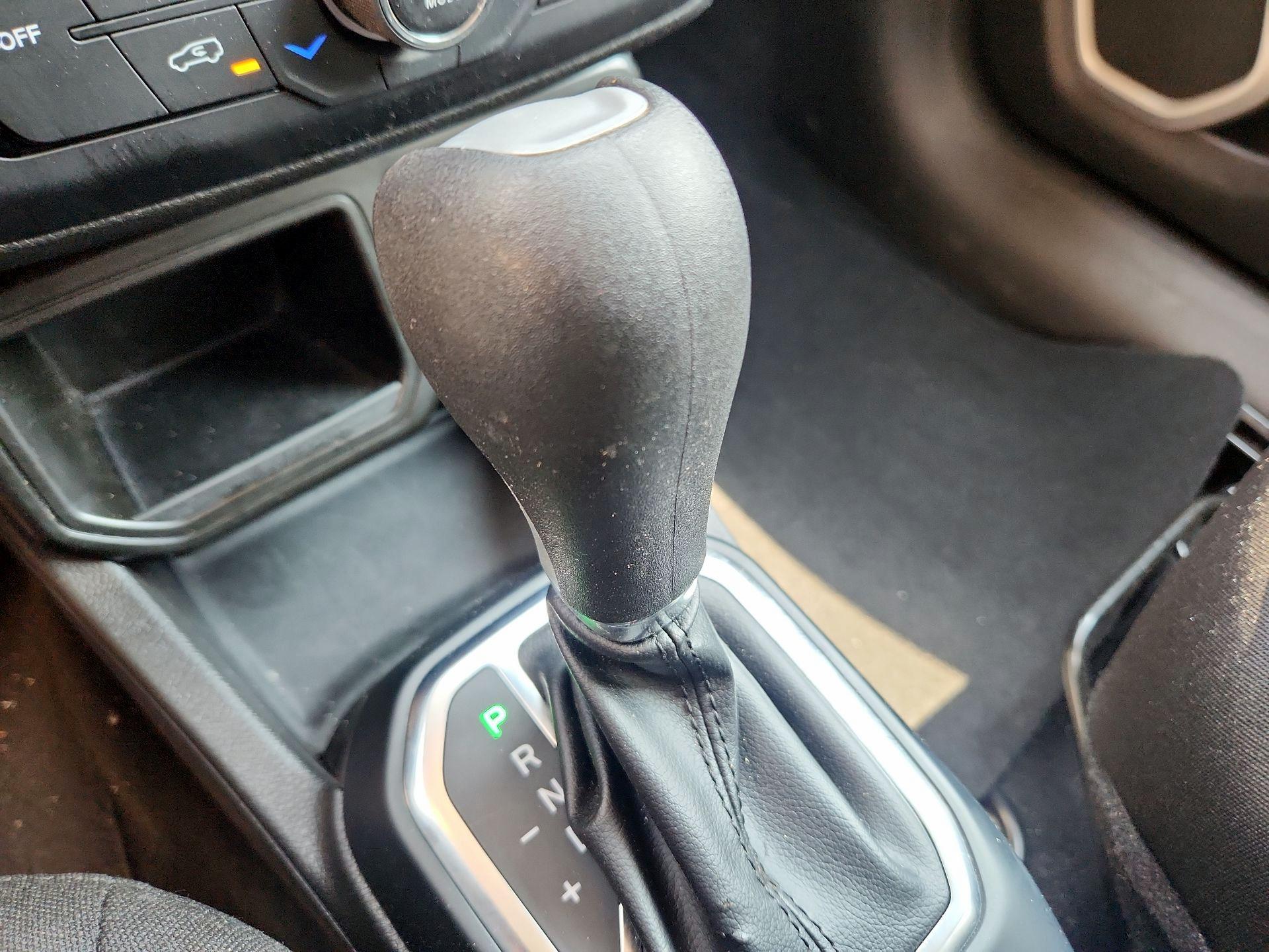 Thumbnail: 2021 Jeep Renegade - 17