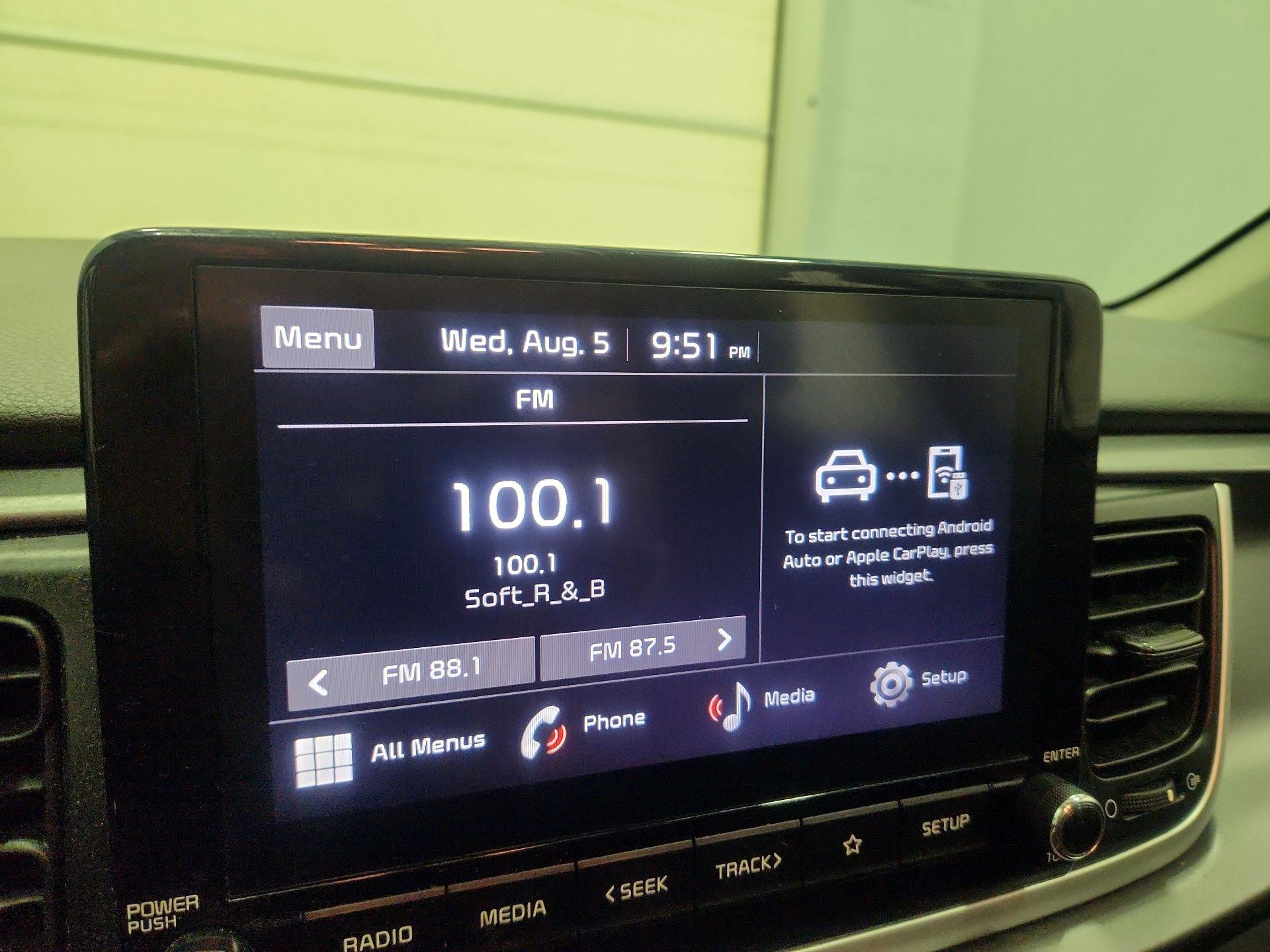 Thumbnail: 2023 Kia Rio - 15