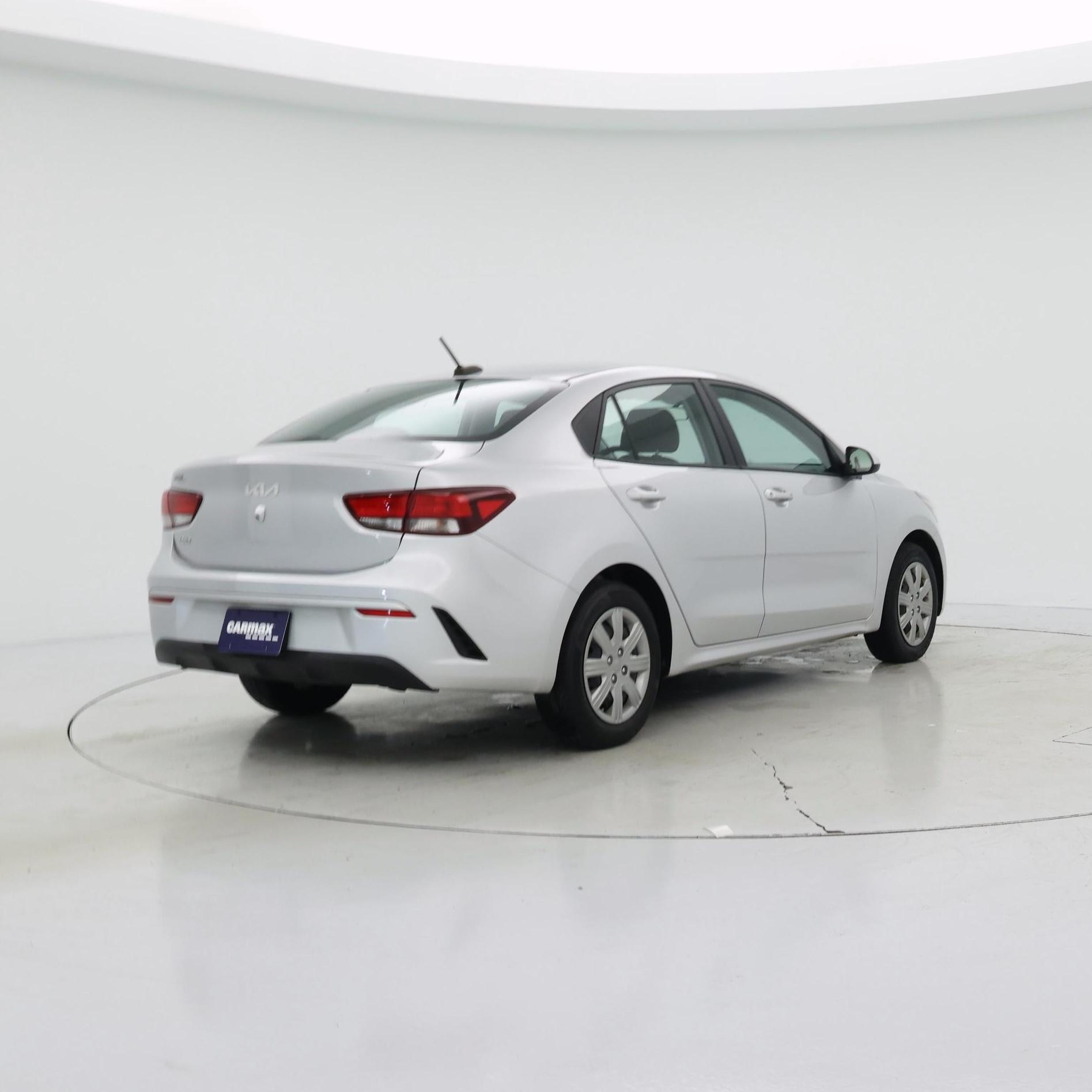 Thumbnail: 2023 Kia Rio - 8
