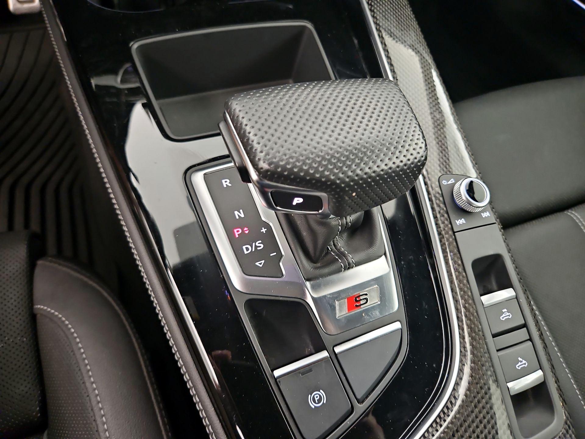 Thumbnail: 2022 Audi S5 - 18