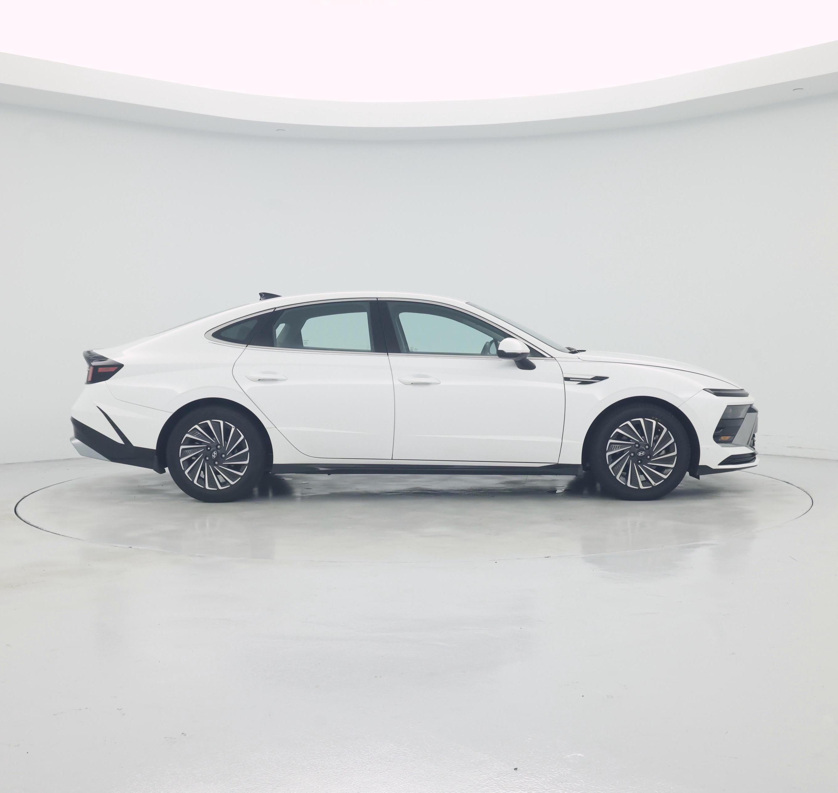 Thumbnail: 2024 Hyundai Sonata - 7