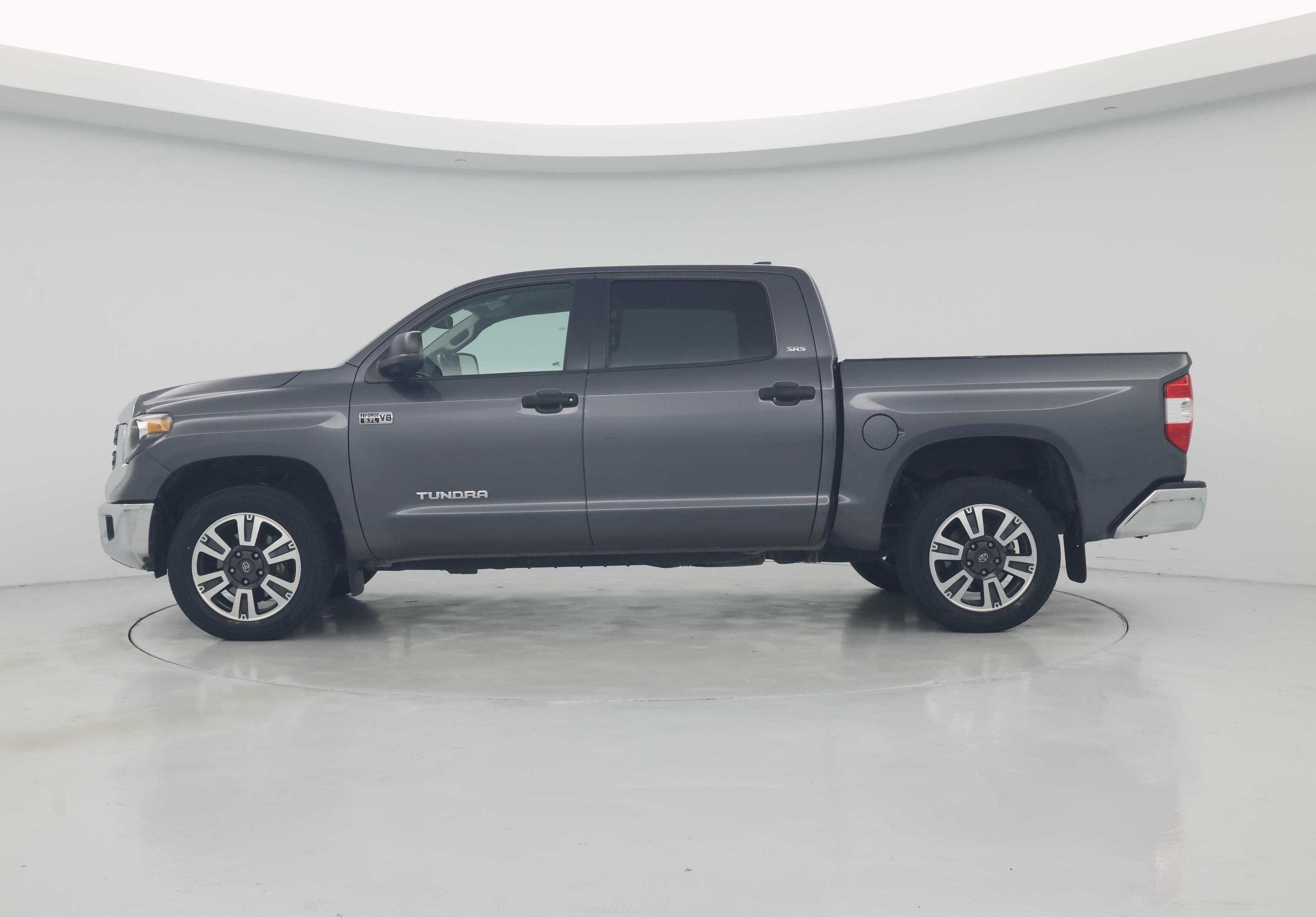 Thumbnail: 2021 Toyota Tundra - 3