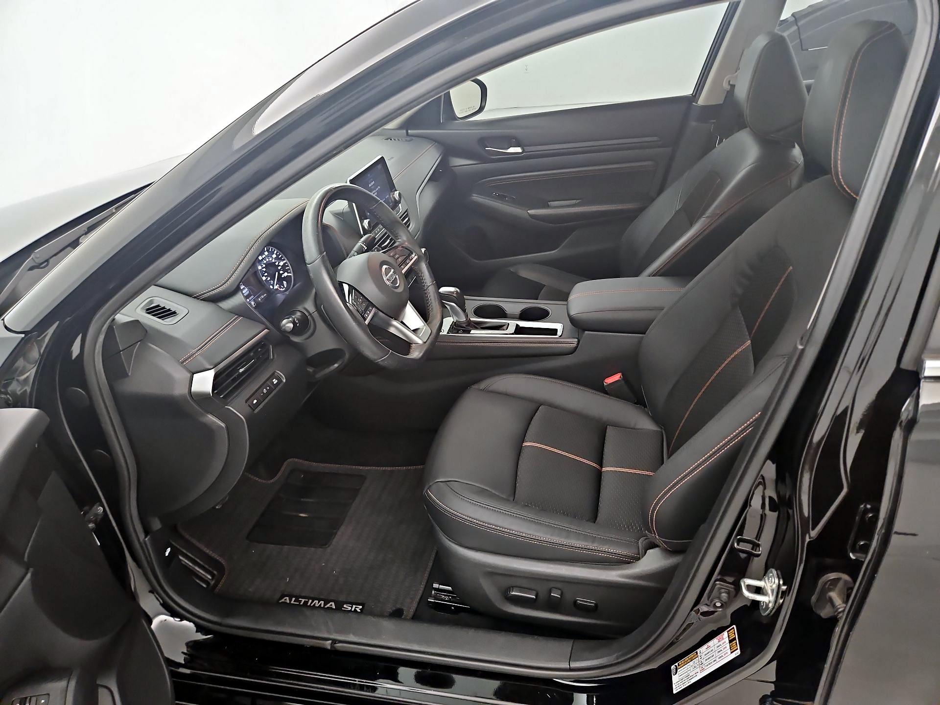 Thumbnail: 2019 Nissan Altima - 11