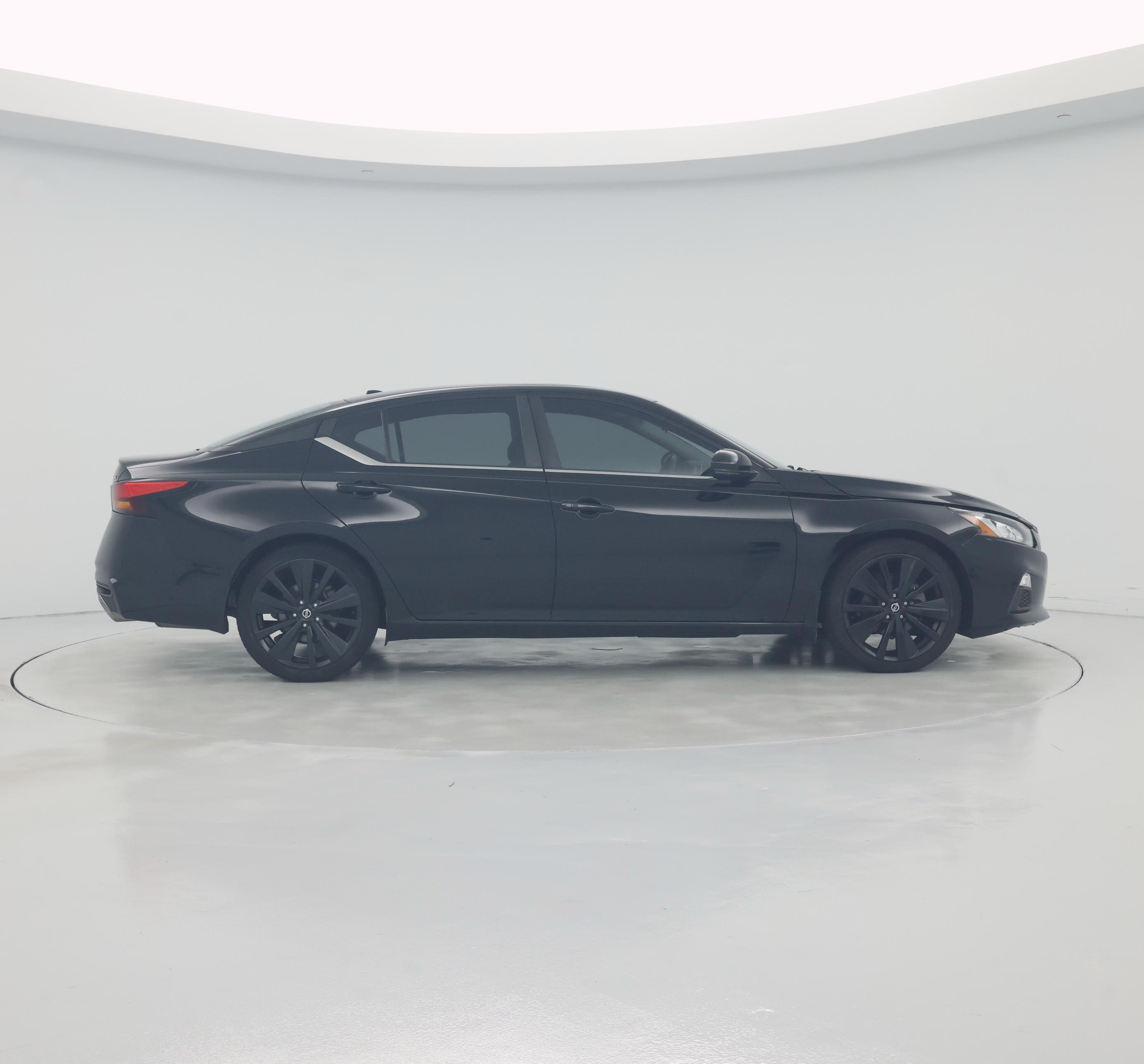 Thumbnail: 2019 Nissan Altima - 7