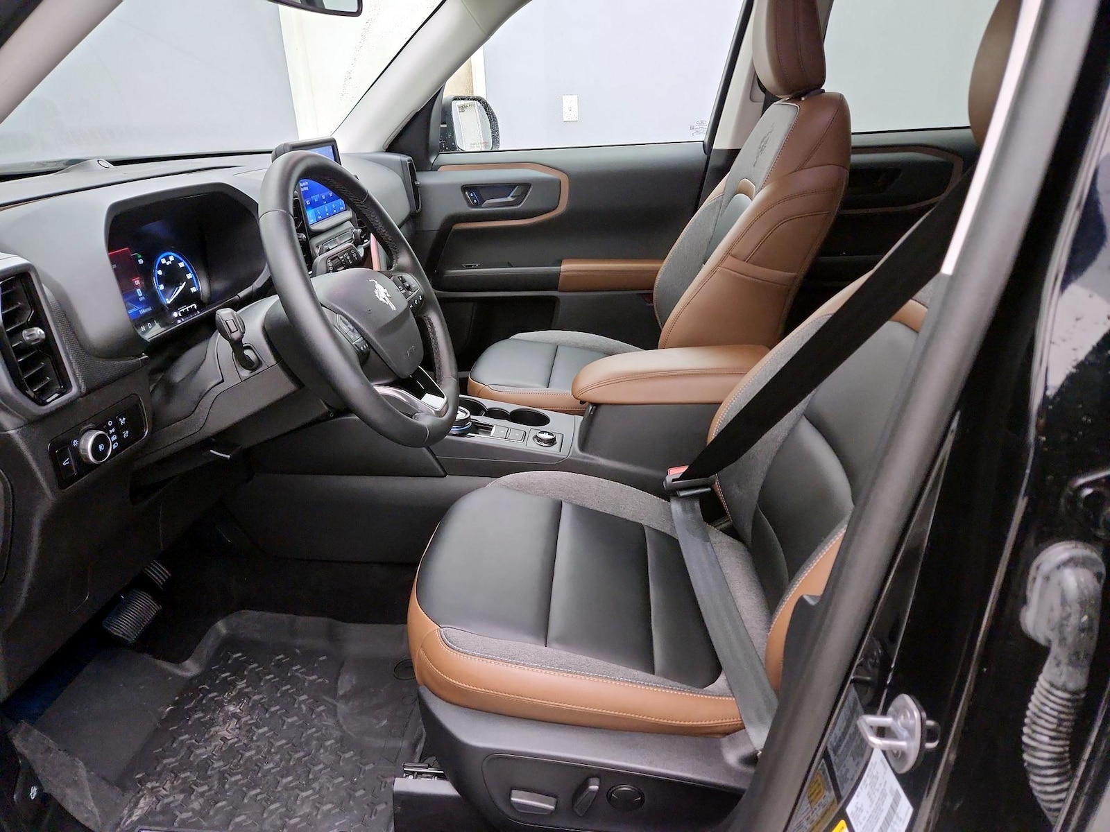 2024 Ford Bronco Sport Outer Banks - Photo 12