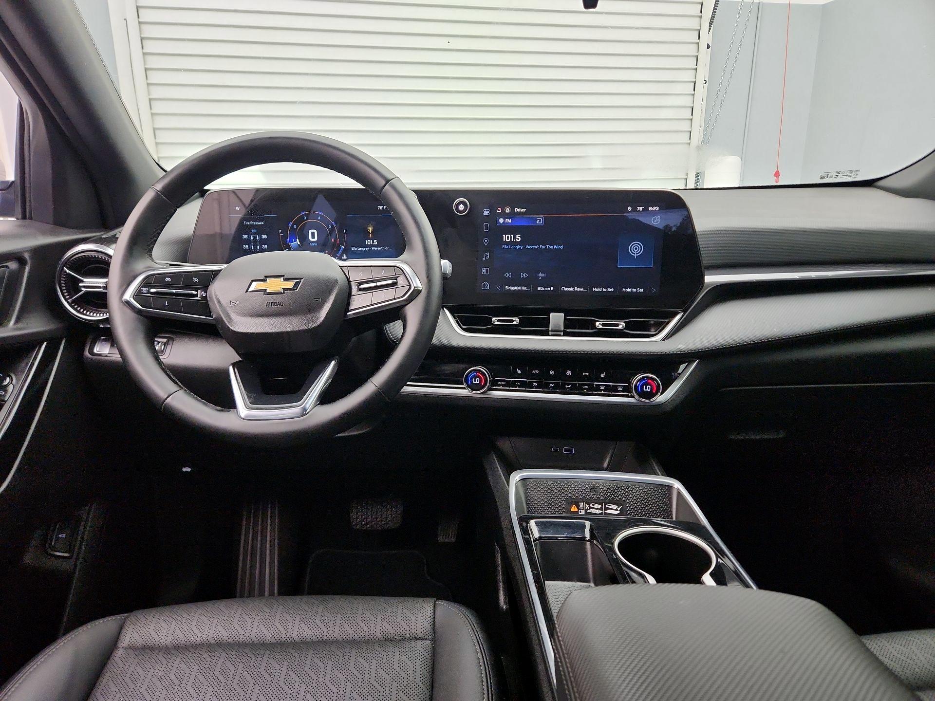 Thumbnail: 2025 Chevrolet Equinox - 9