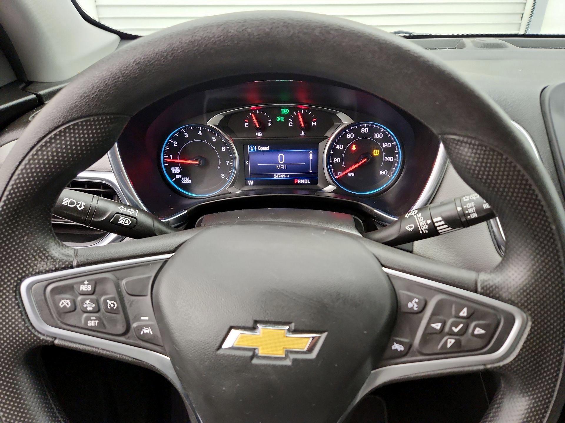 Thumbnail: 2023 Chevrolet Equinox - 10