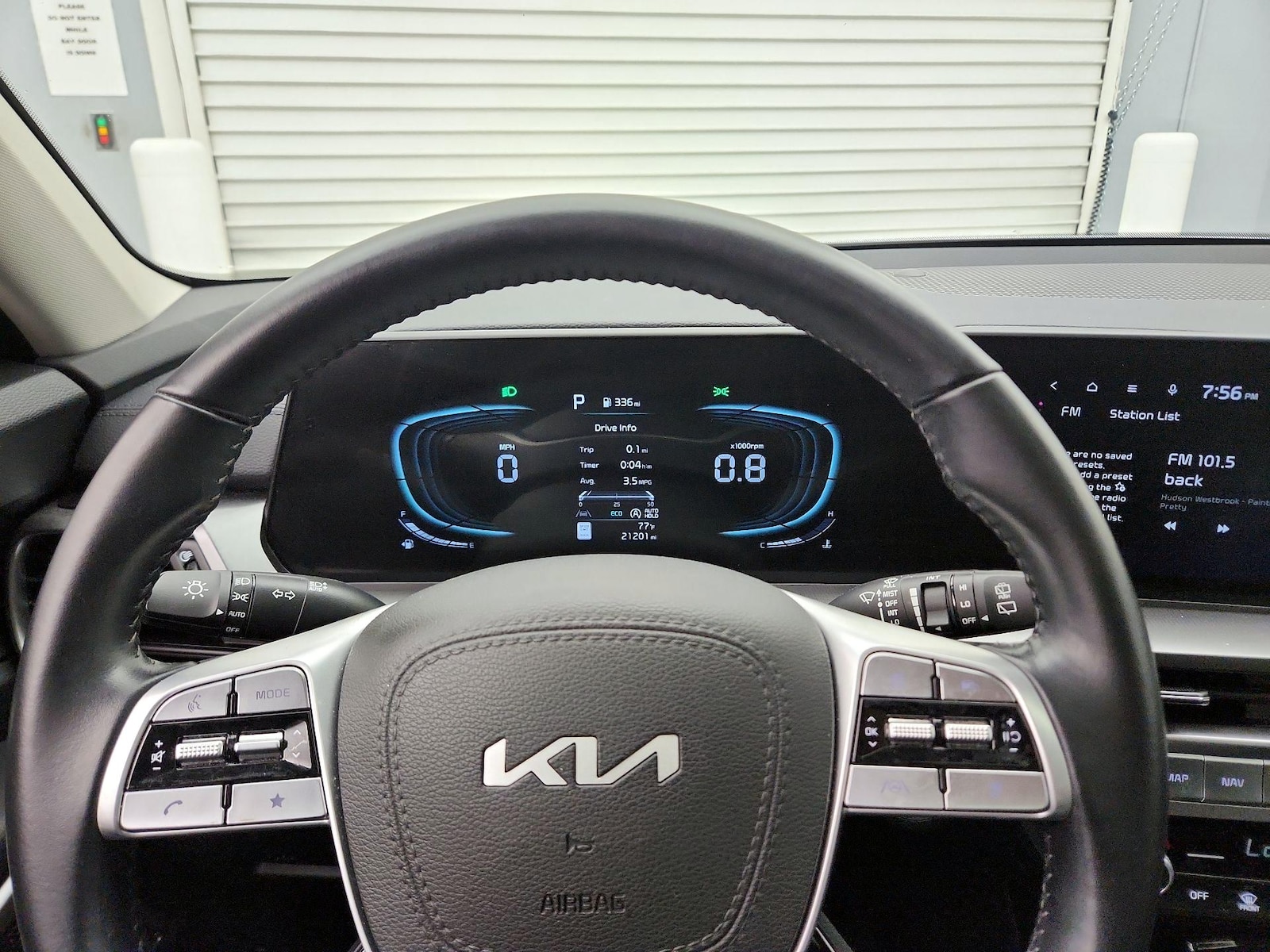 Photo 11