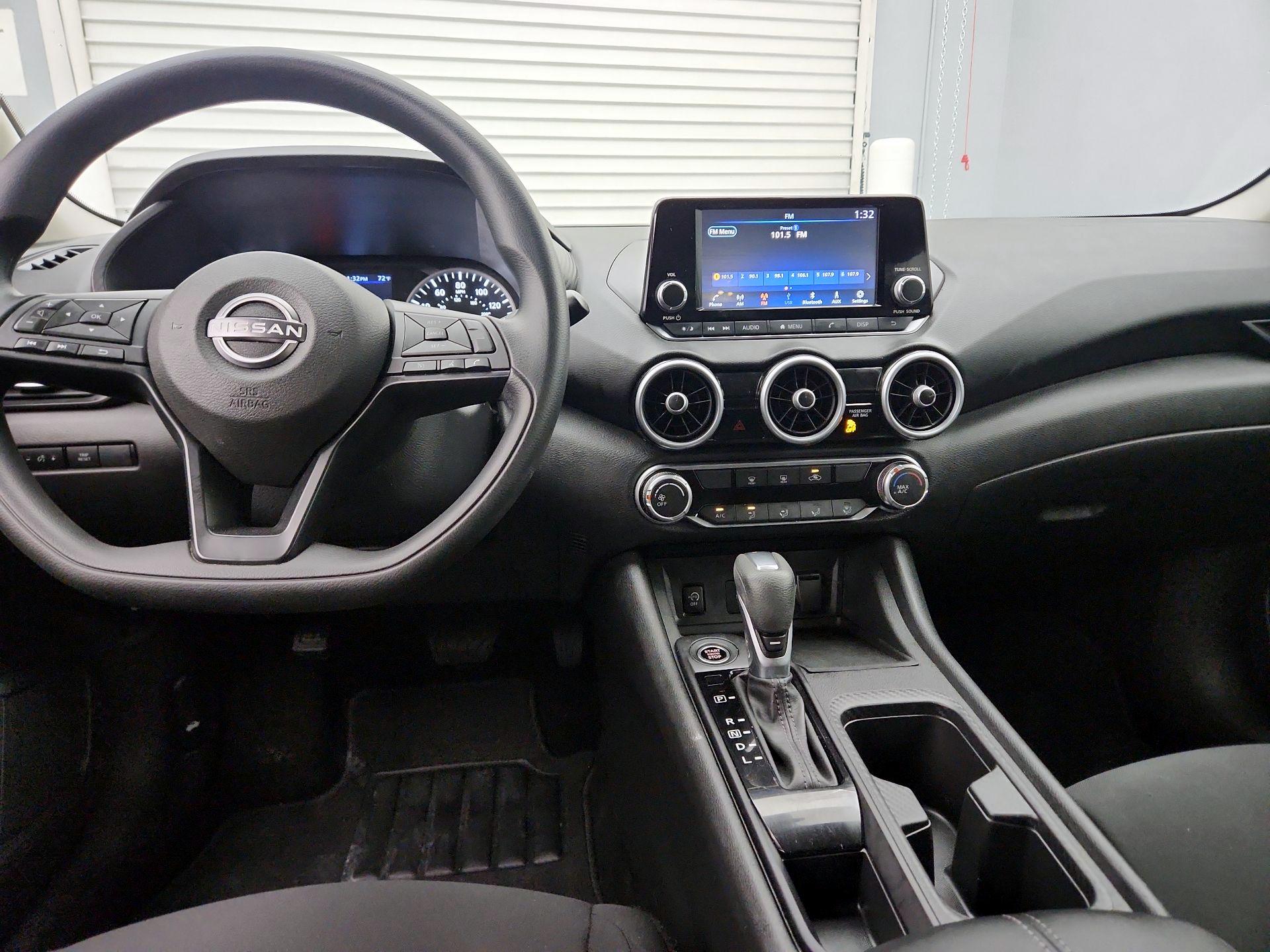 Thumbnail: 2024 Nissan Sentra - 9