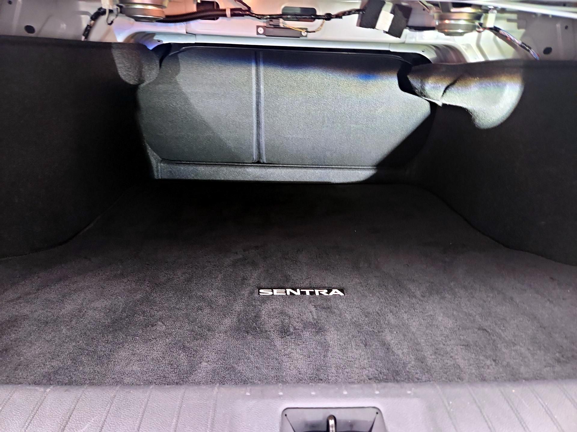 Thumbnail: 2024 Nissan Sentra - 20