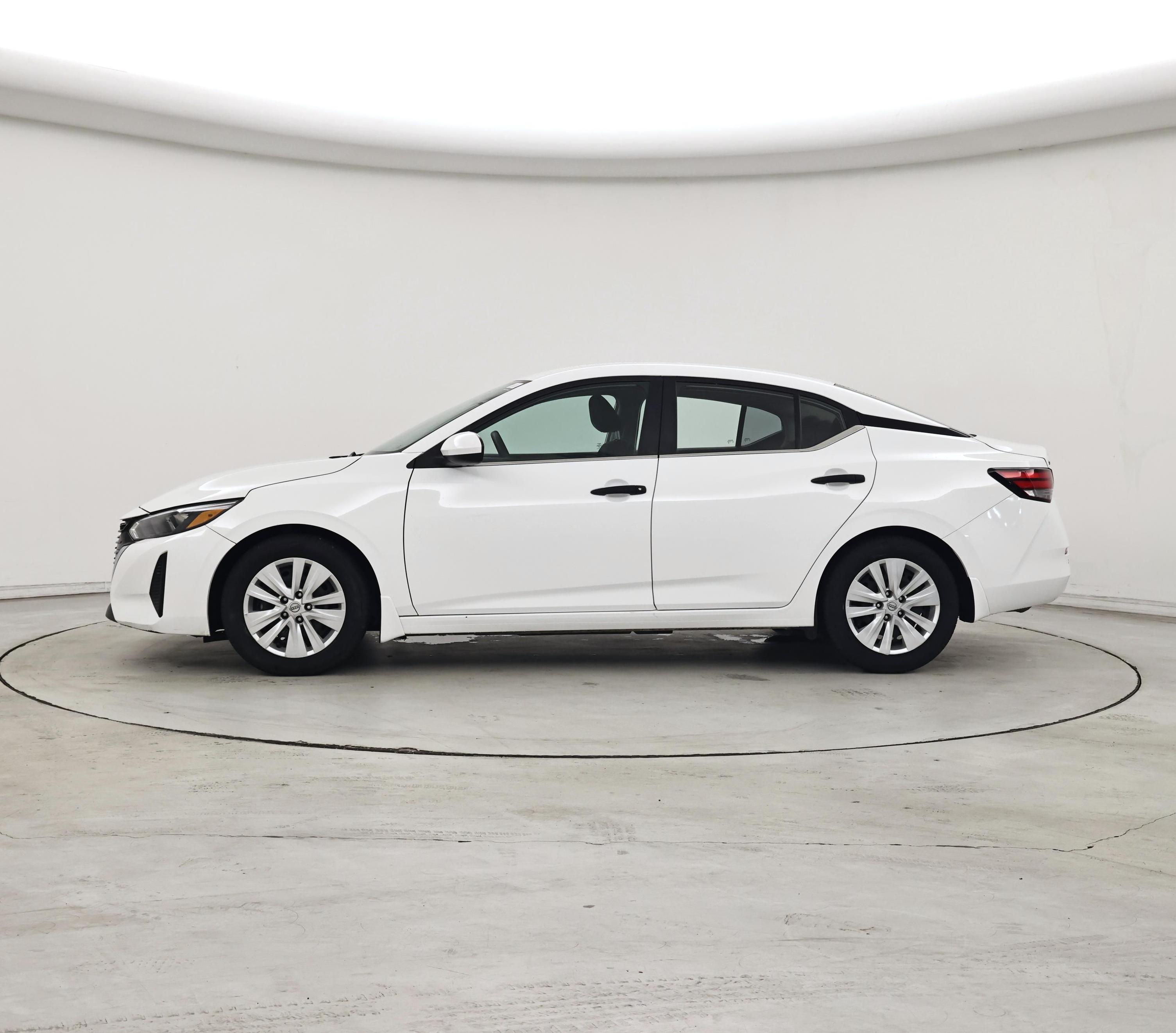 Thumbnail: 2024 Nissan Sentra - 3