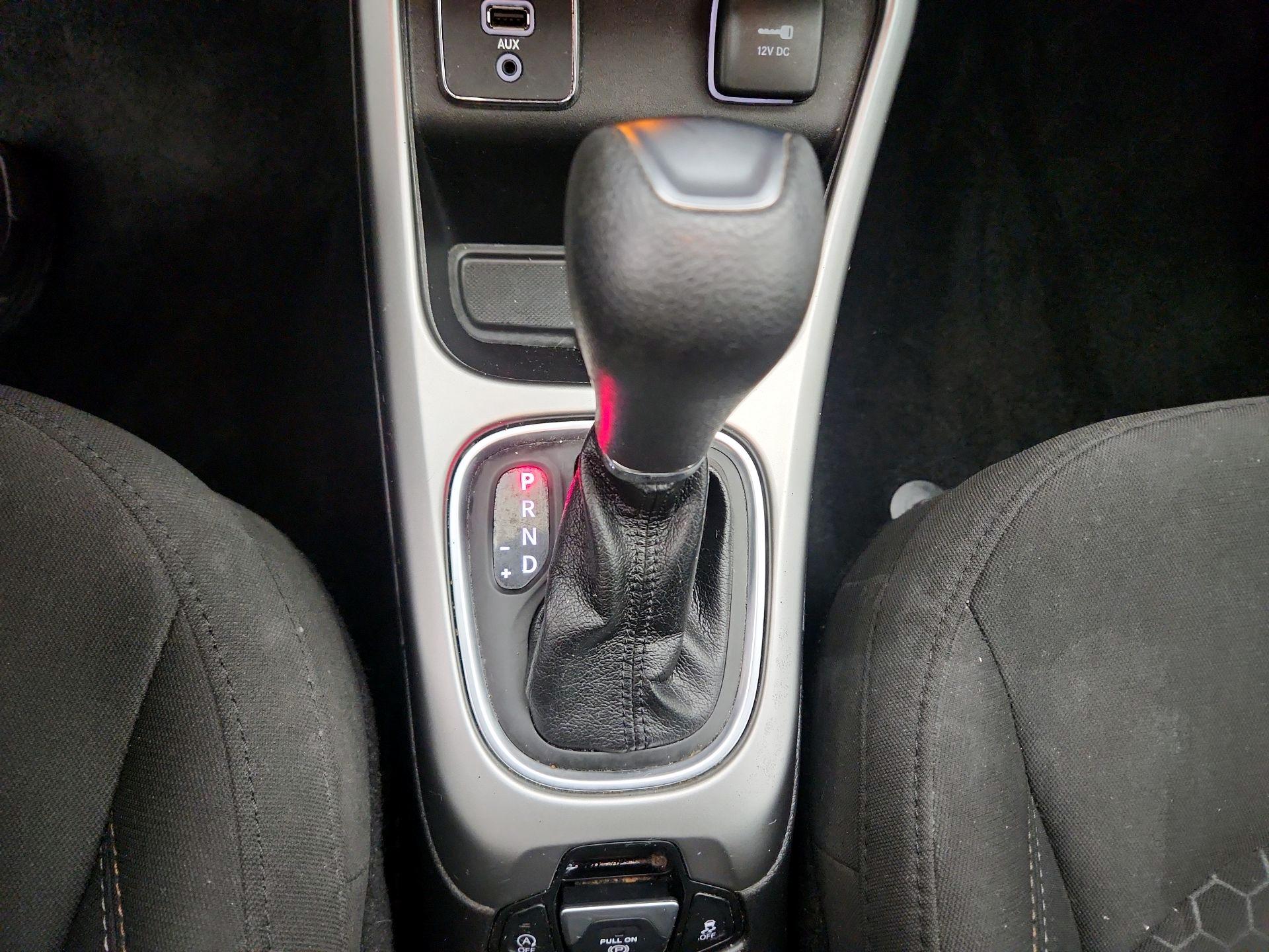 Thumbnail: 2021 Jeep Compass - 17