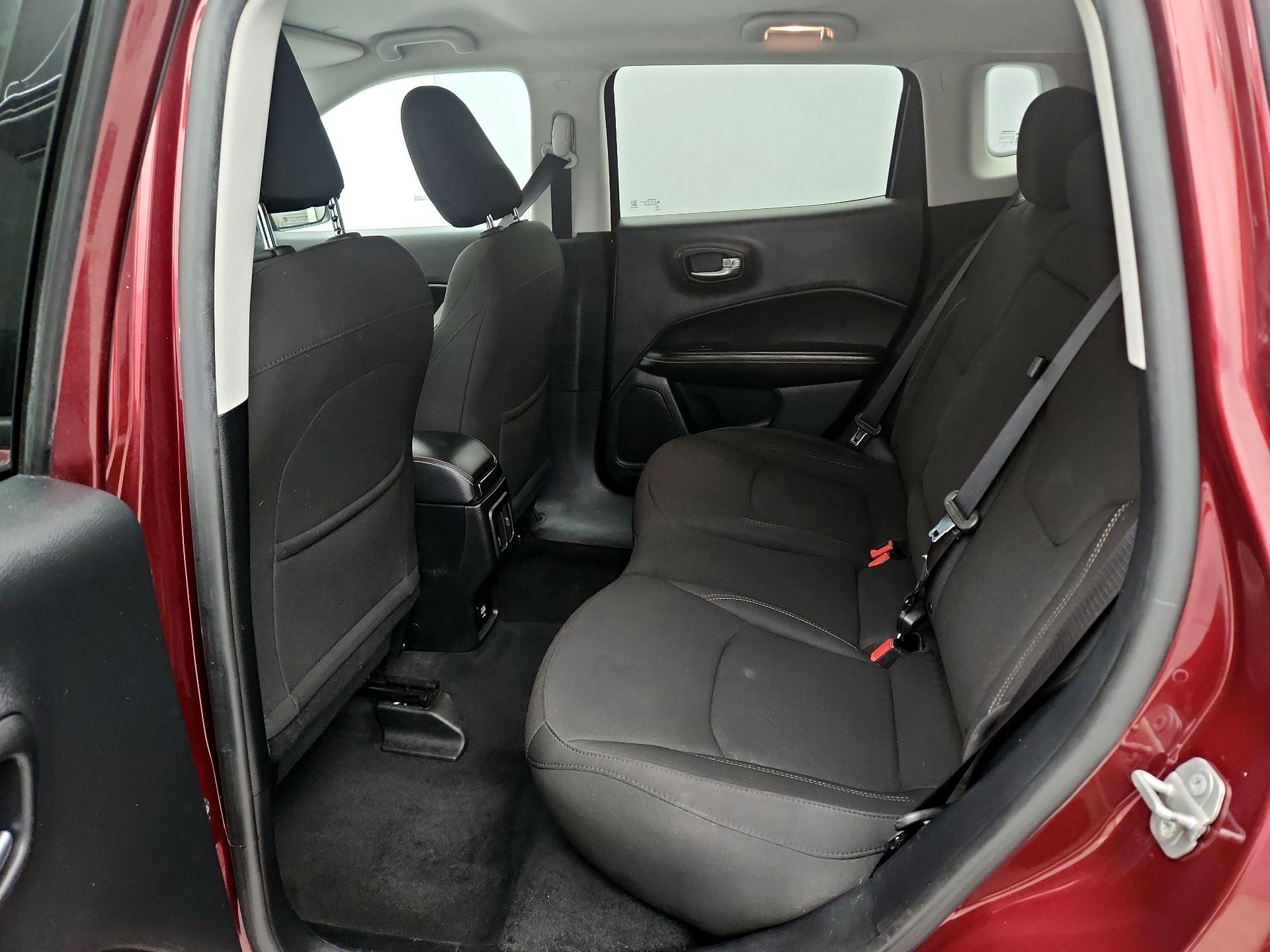 Thumbnail: 2021 Jeep Compass - 19