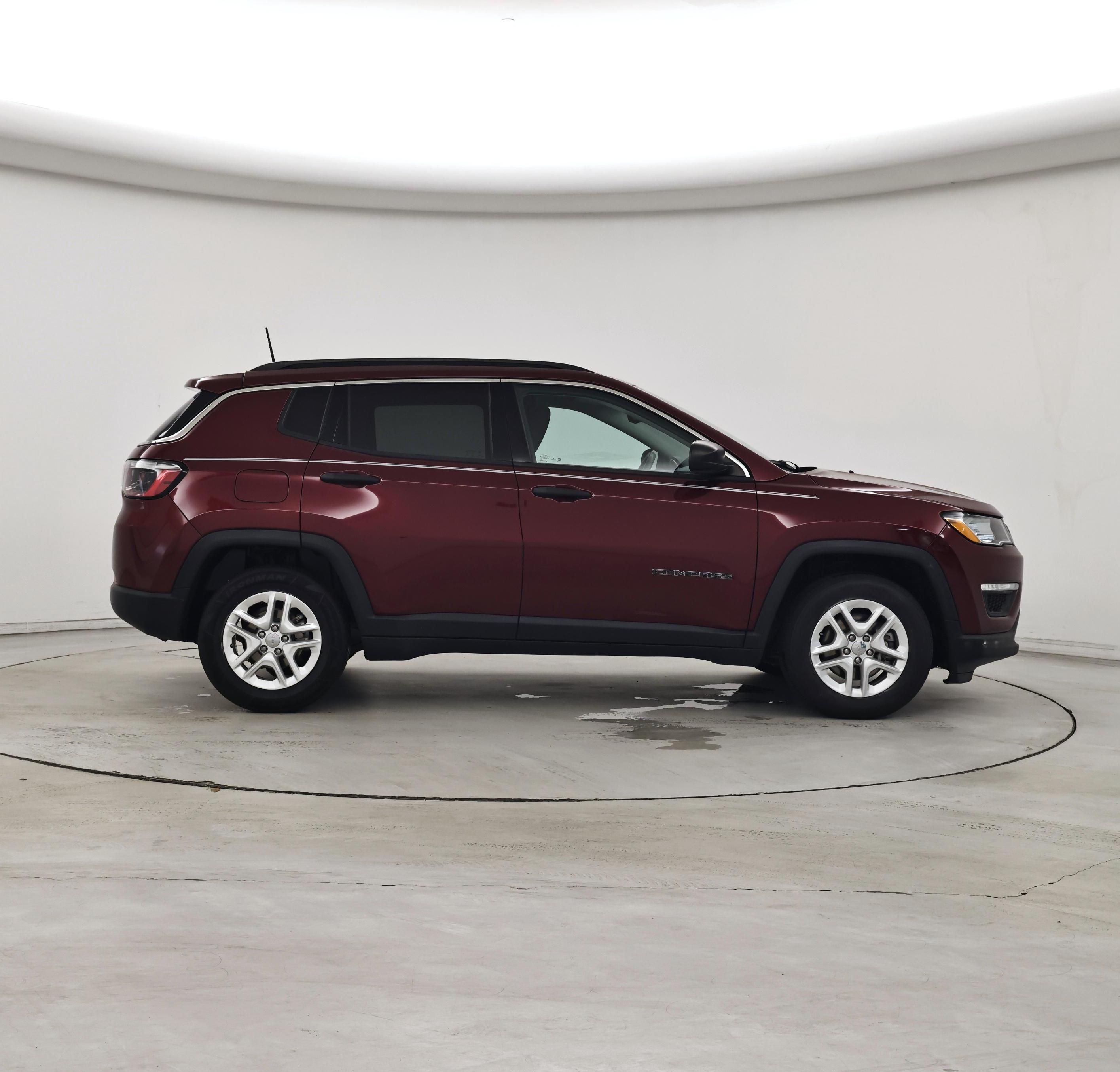 Thumbnail: 2021 Jeep Compass - 7