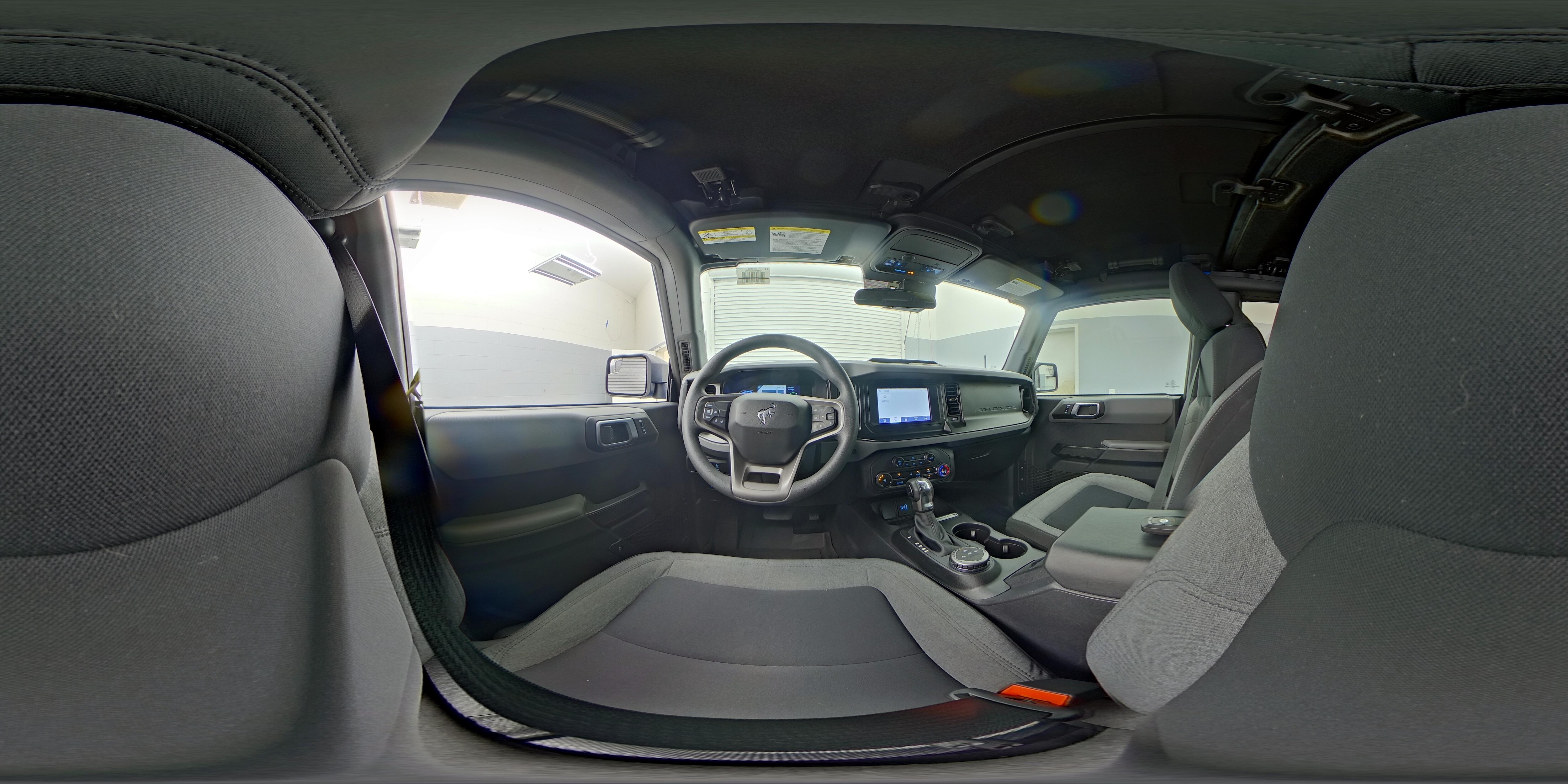 2023 Ford Bronco 4-Door Base - Photo 26