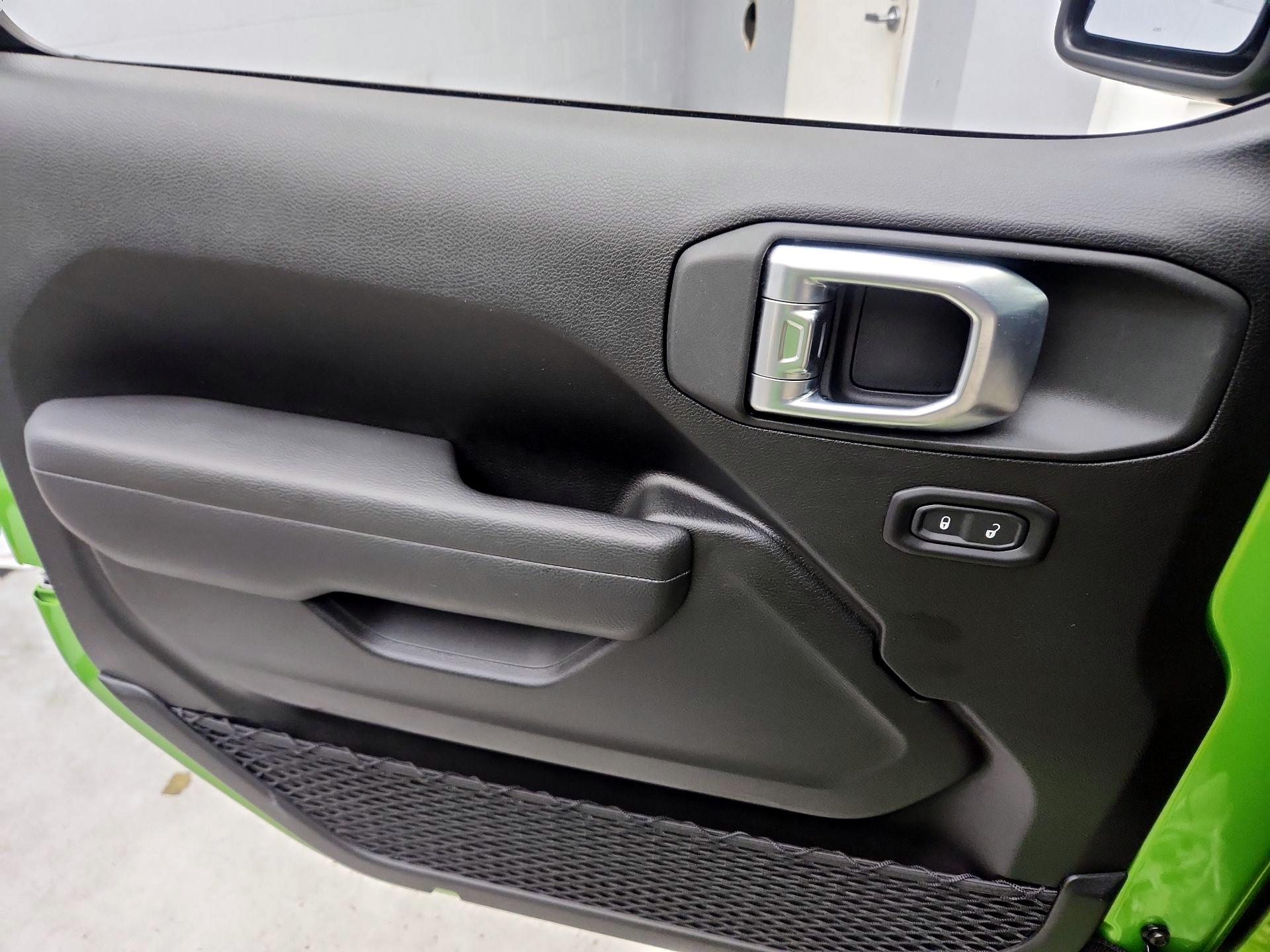 Thumbnail: 2026 Jeep Wrangler - 12