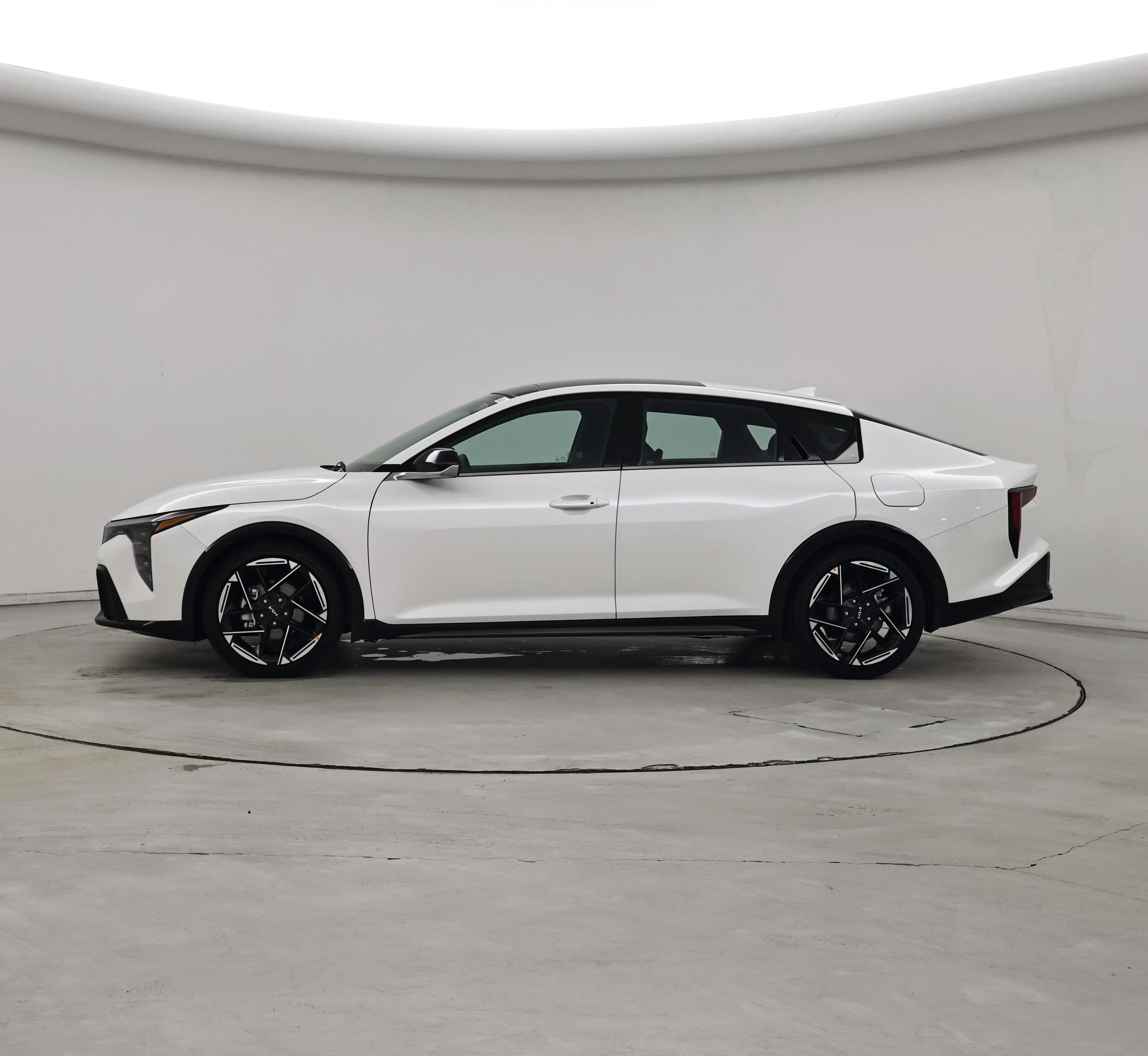 Thumbnail: 2025 Kia K4 - 3