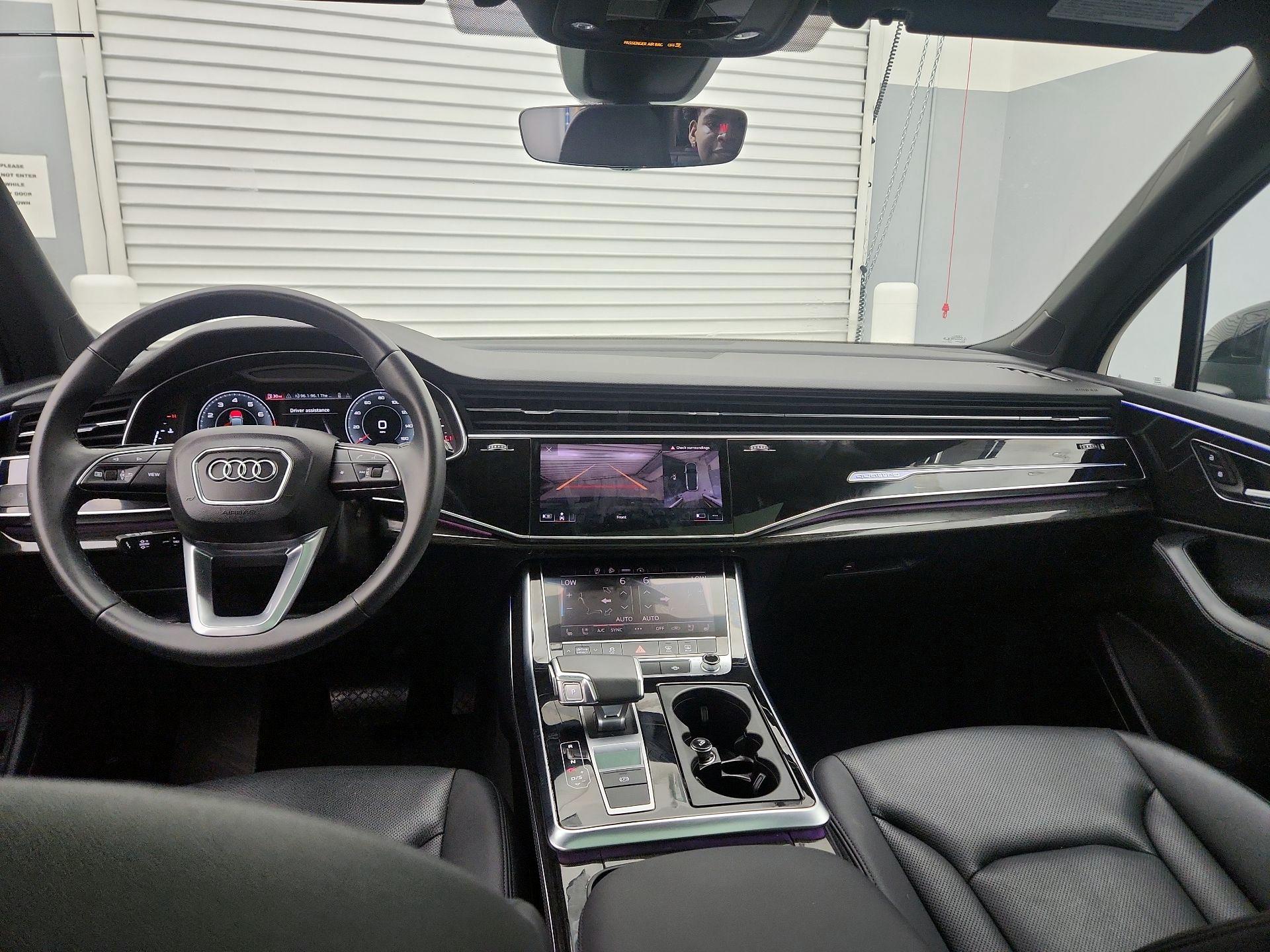 Thumbnail: 2022 Audi Q7 - 9
