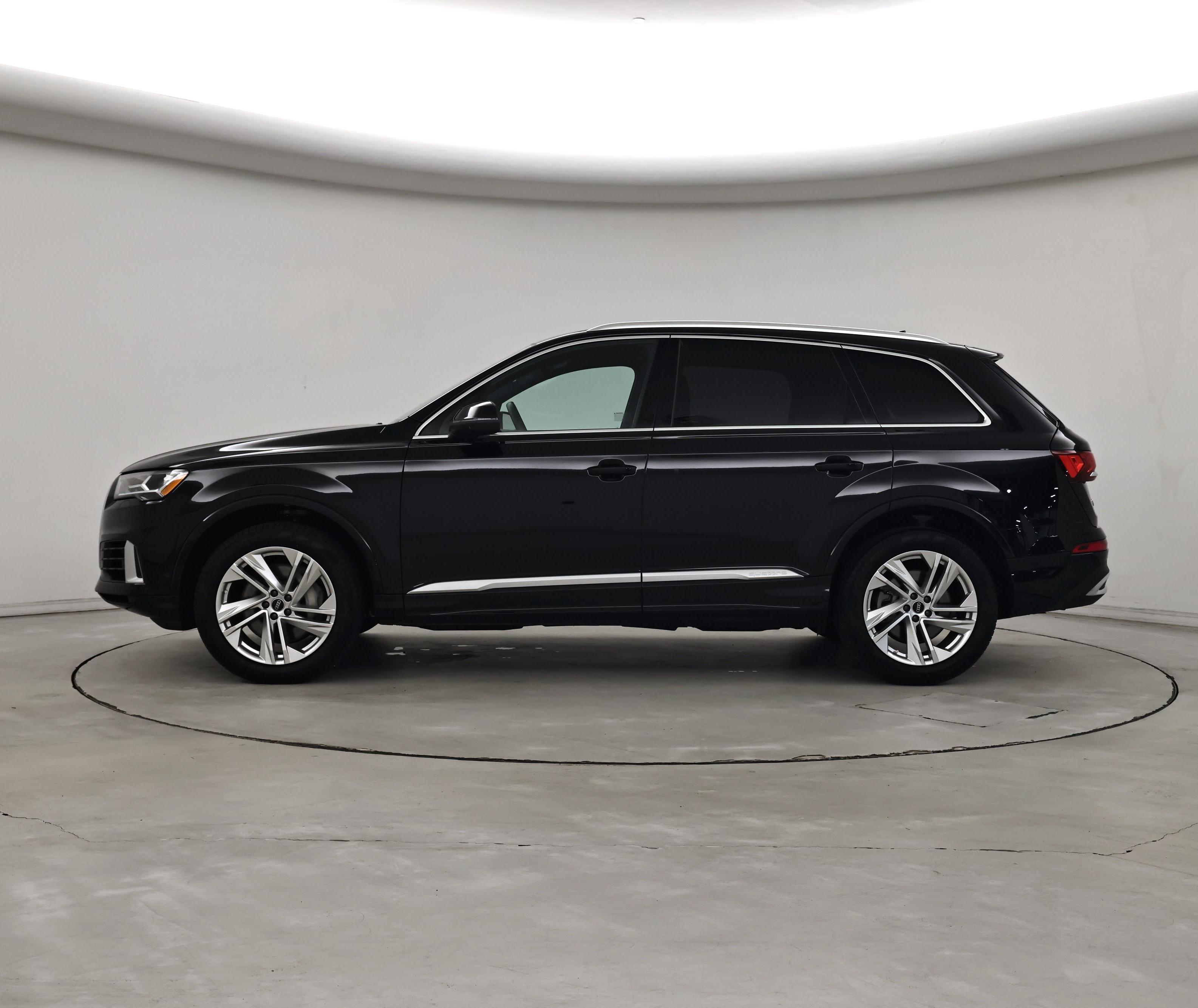 Thumbnail: 2022 Audi Q7 - 3