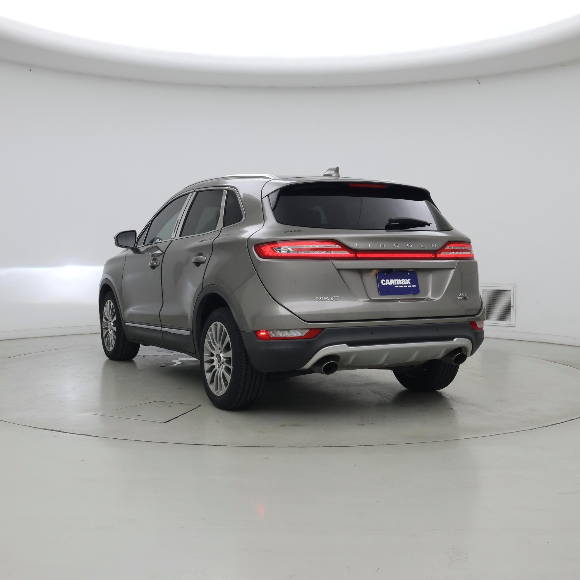 Thumbnail: 2016 Lincoln MKC - 2