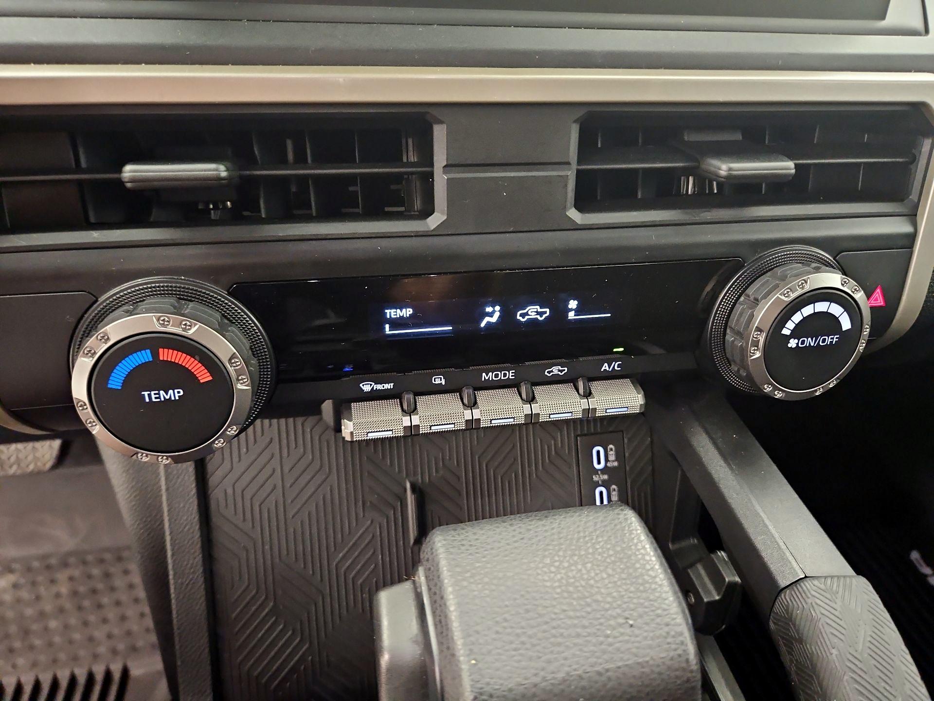 Thumbnail: 2024 Toyota Tacoma - 16