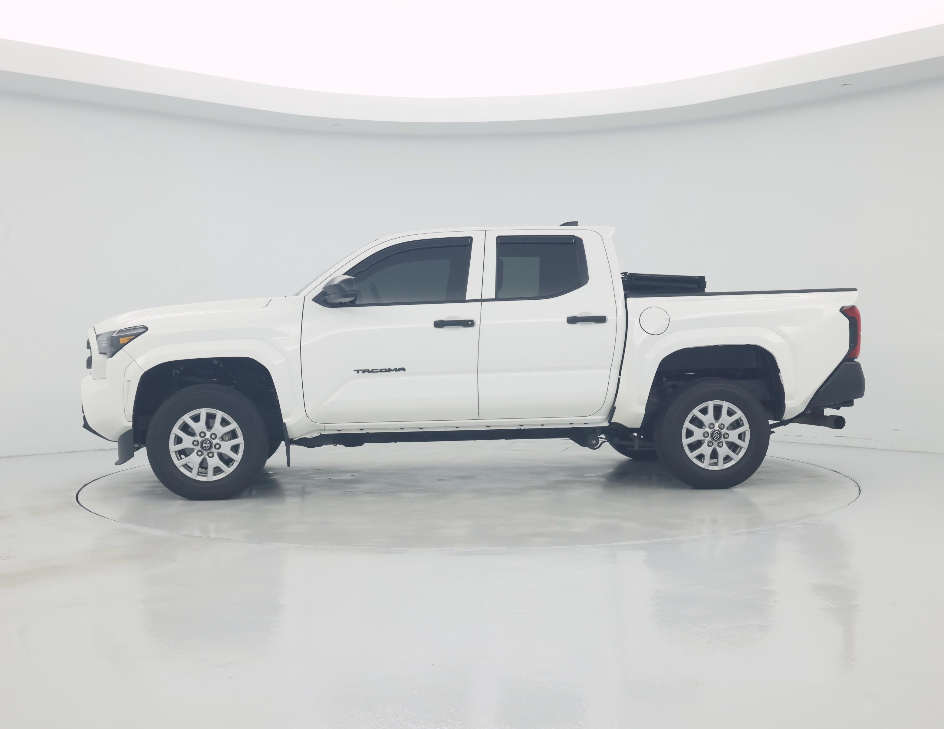 Thumbnail: 2024 Toyota Tacoma - 3
