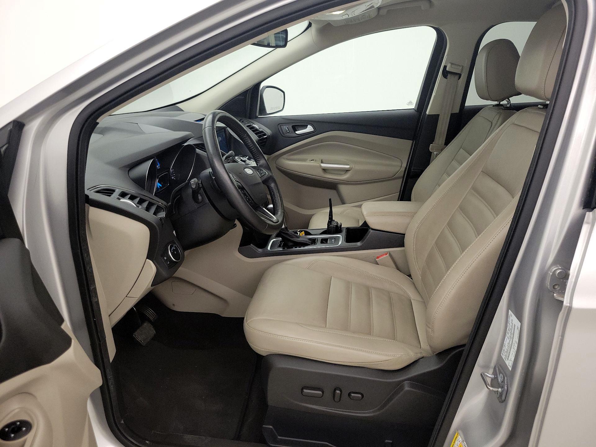 Thumbnail: 2017 Ford Escape - 11