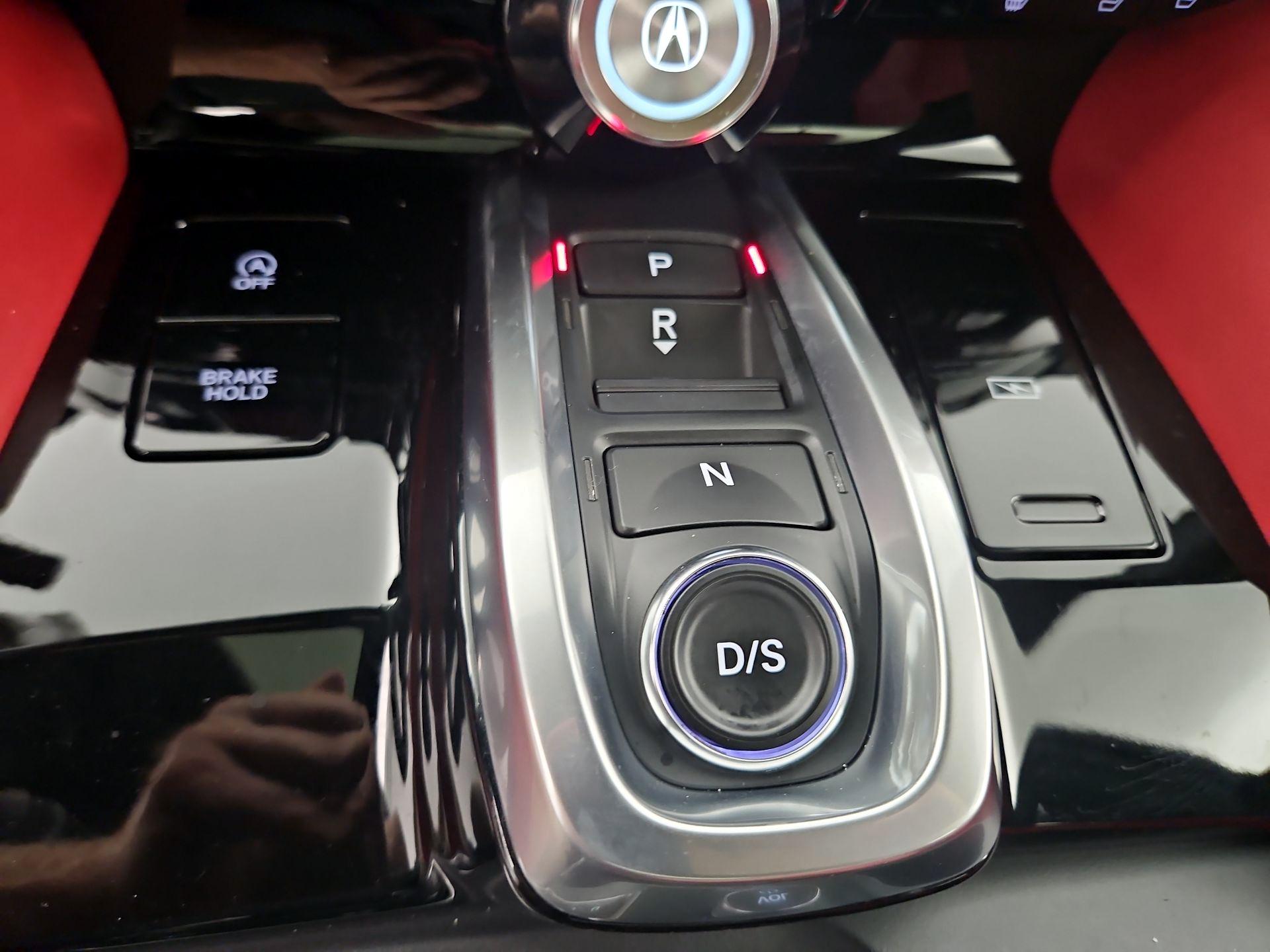 Thumbnail: 2022 Acura MDX - 18