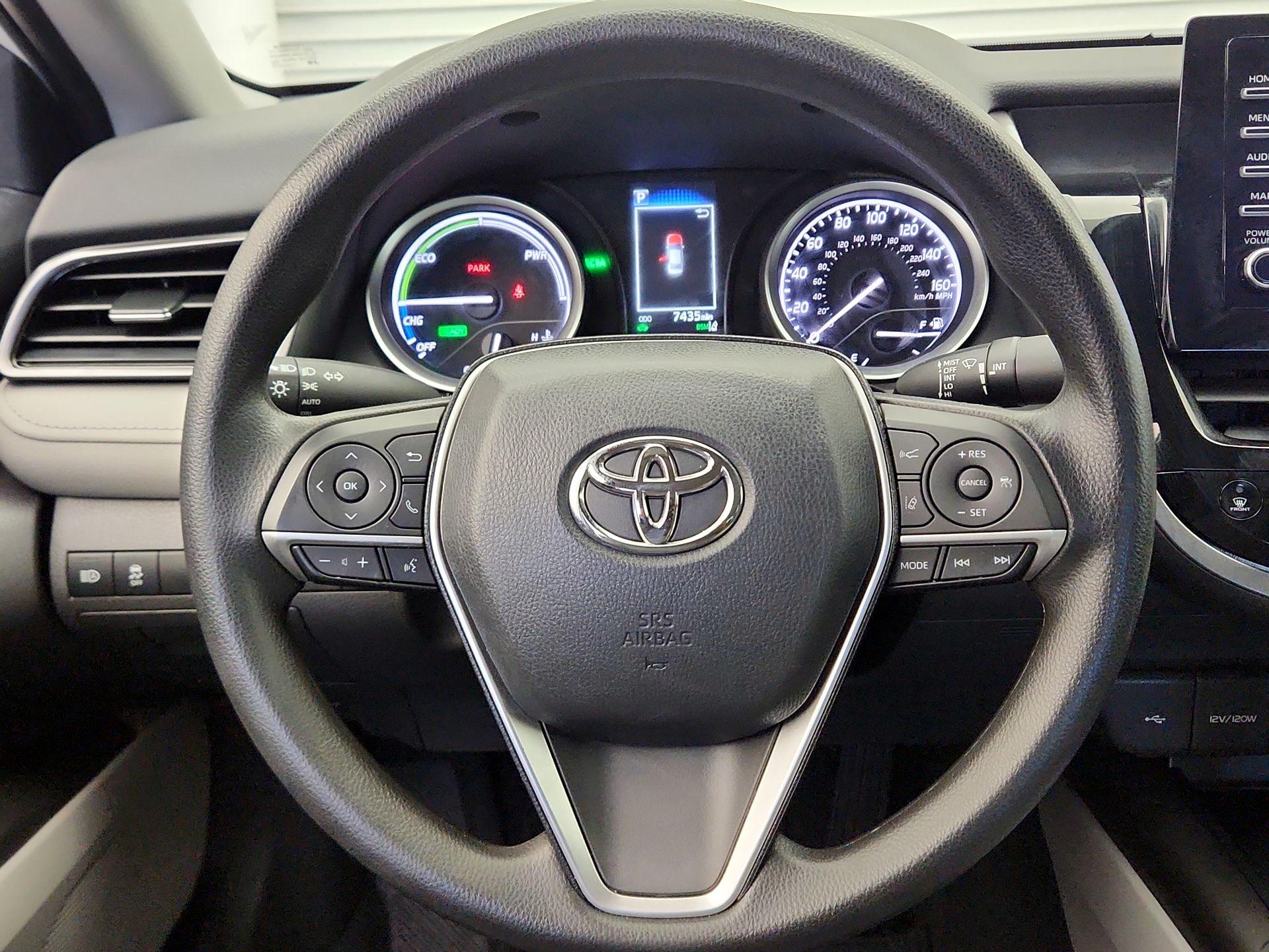 Thumbnail: 2022 Toyota Camry - 10