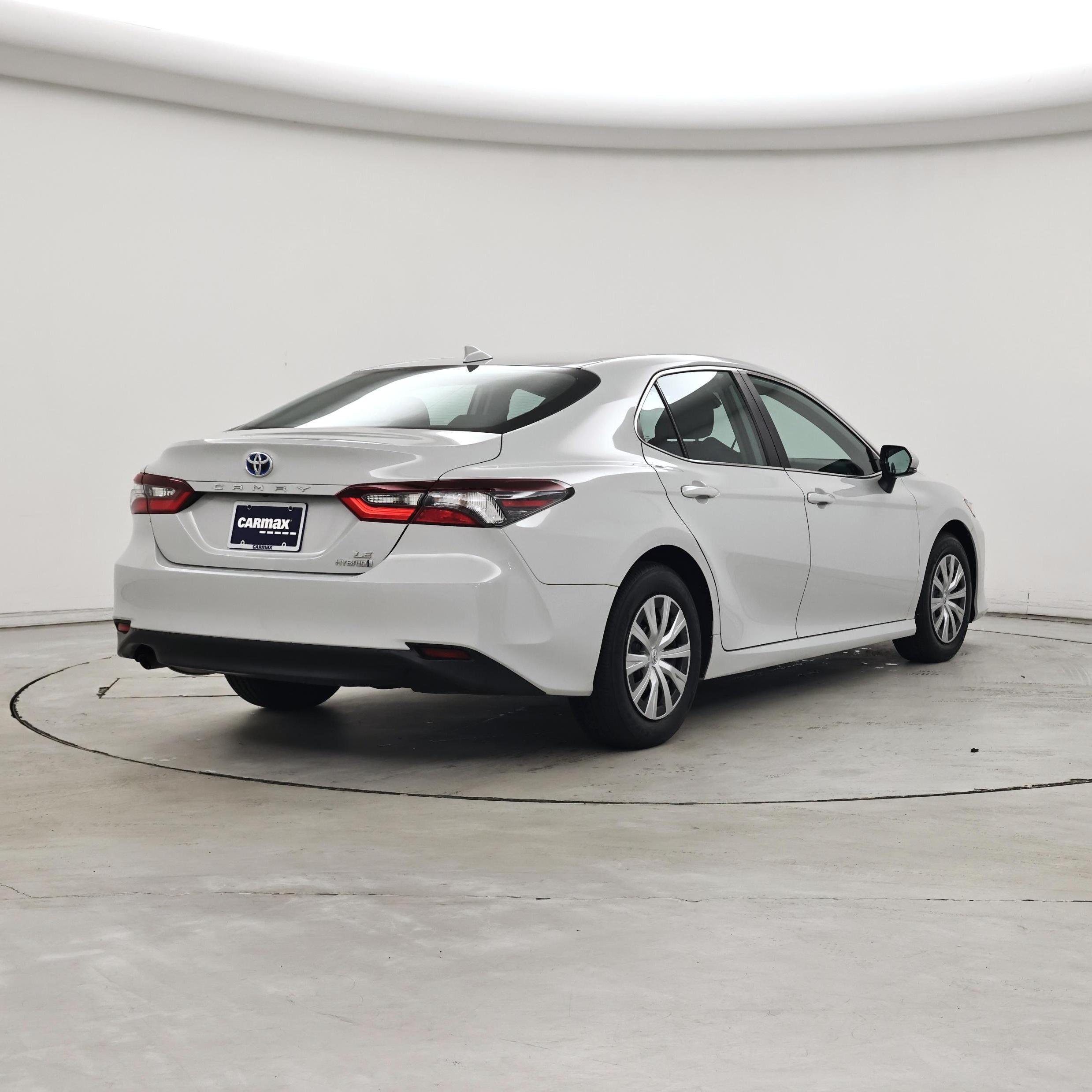 Thumbnail: 2022 Toyota Camry - 8
