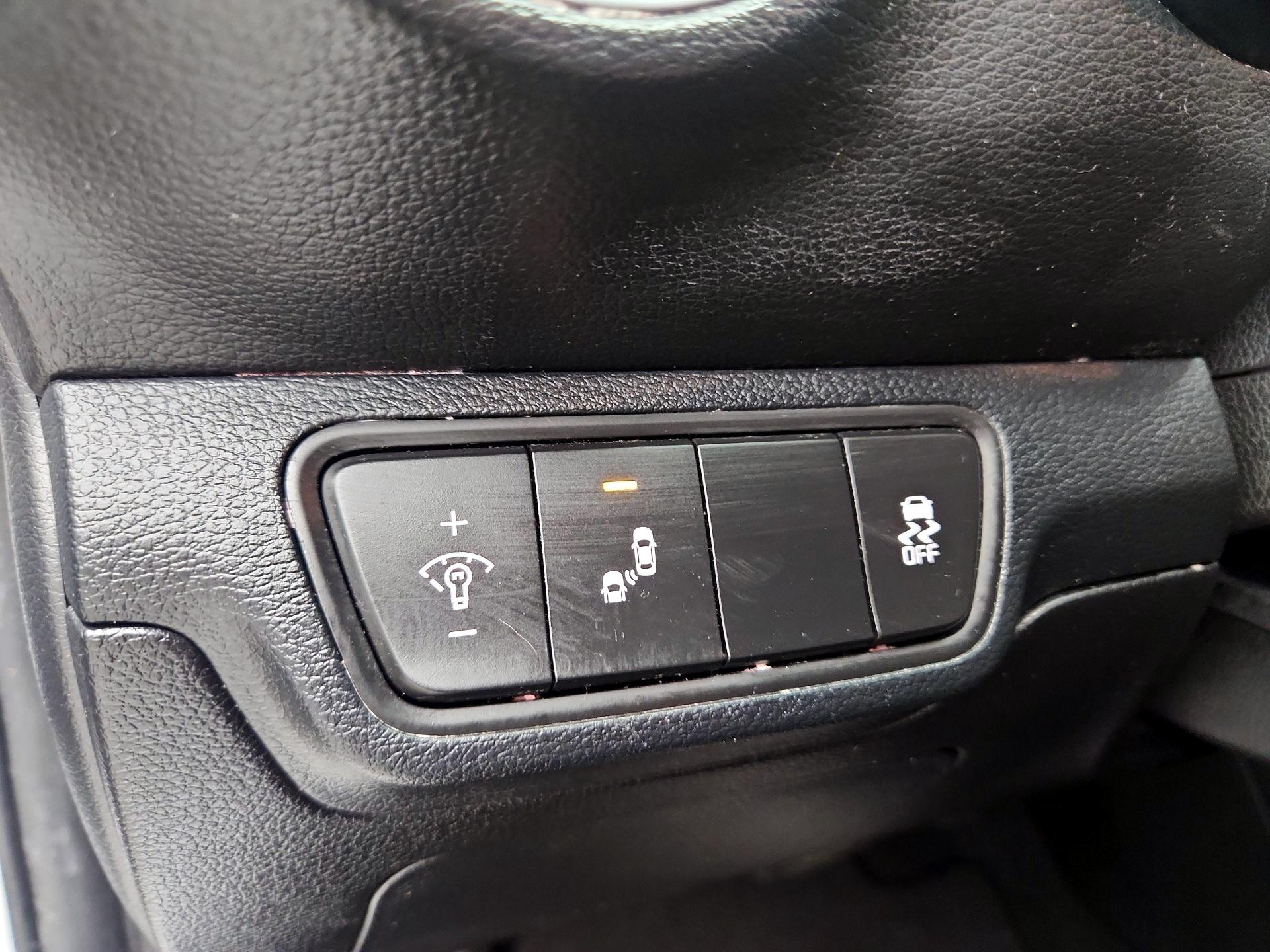 Thumbnail: 2024 Kia Forte - 13