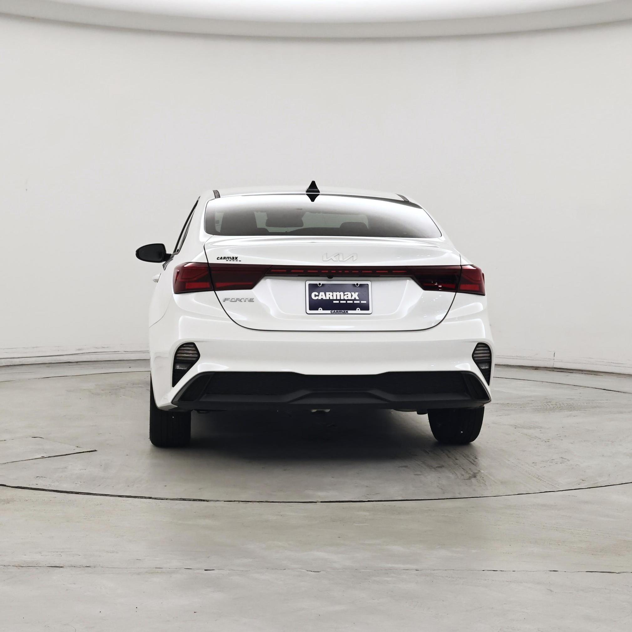 Thumbnail: 2024 Kia Forte - 6