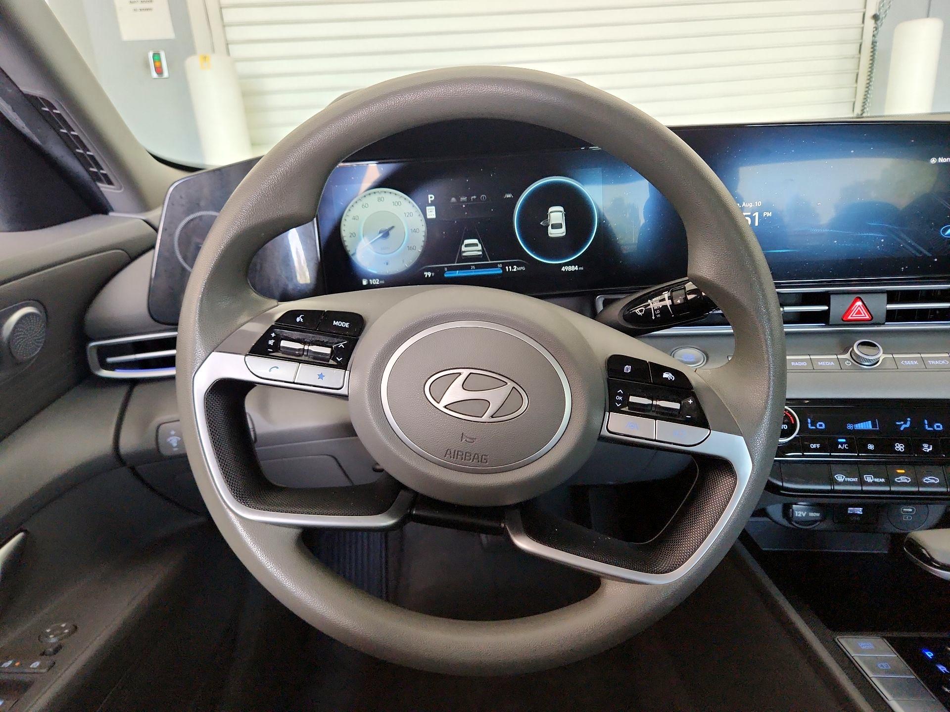 Thumbnail: 2024 Hyundai Elantra - 10