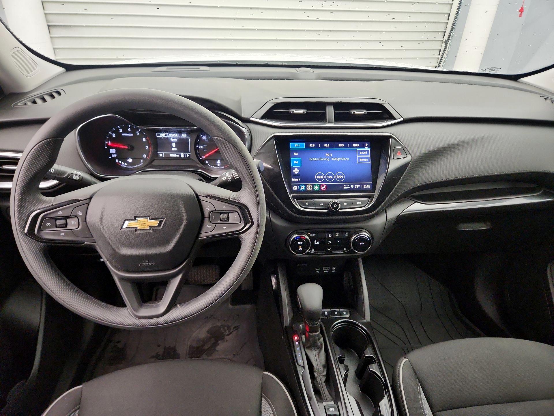 Thumbnail: 2023 Chevrolet TrailBlazer - 9