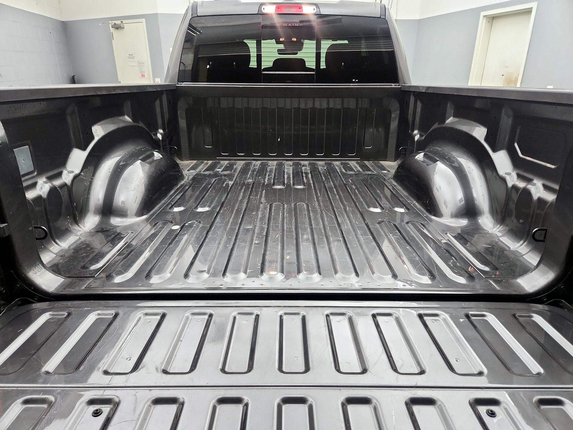 Thumbnail: 2025 RAM 1500 - 20