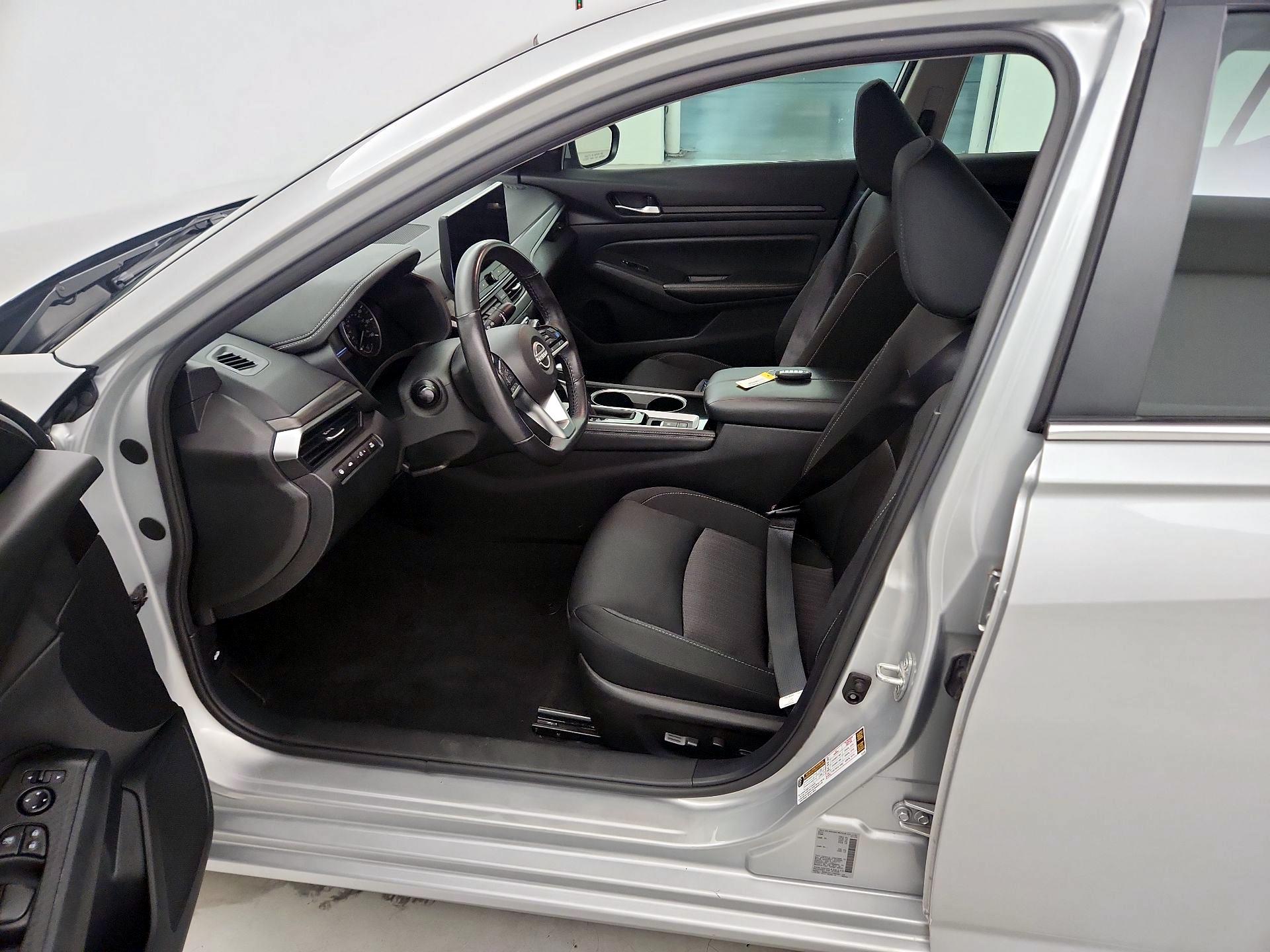 Thumbnail: 2024 Nissan Altima - 11